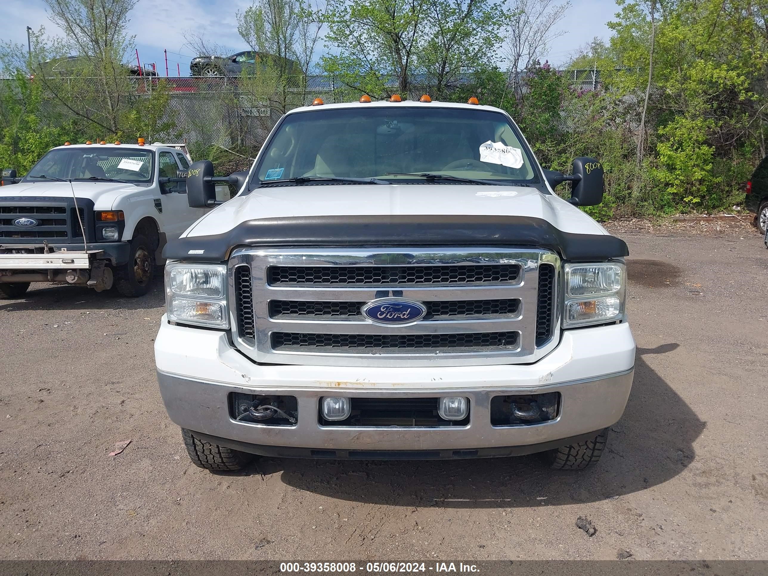 Photo 5 VIN: 1FTSW21P55EC99462 - FORD F250 