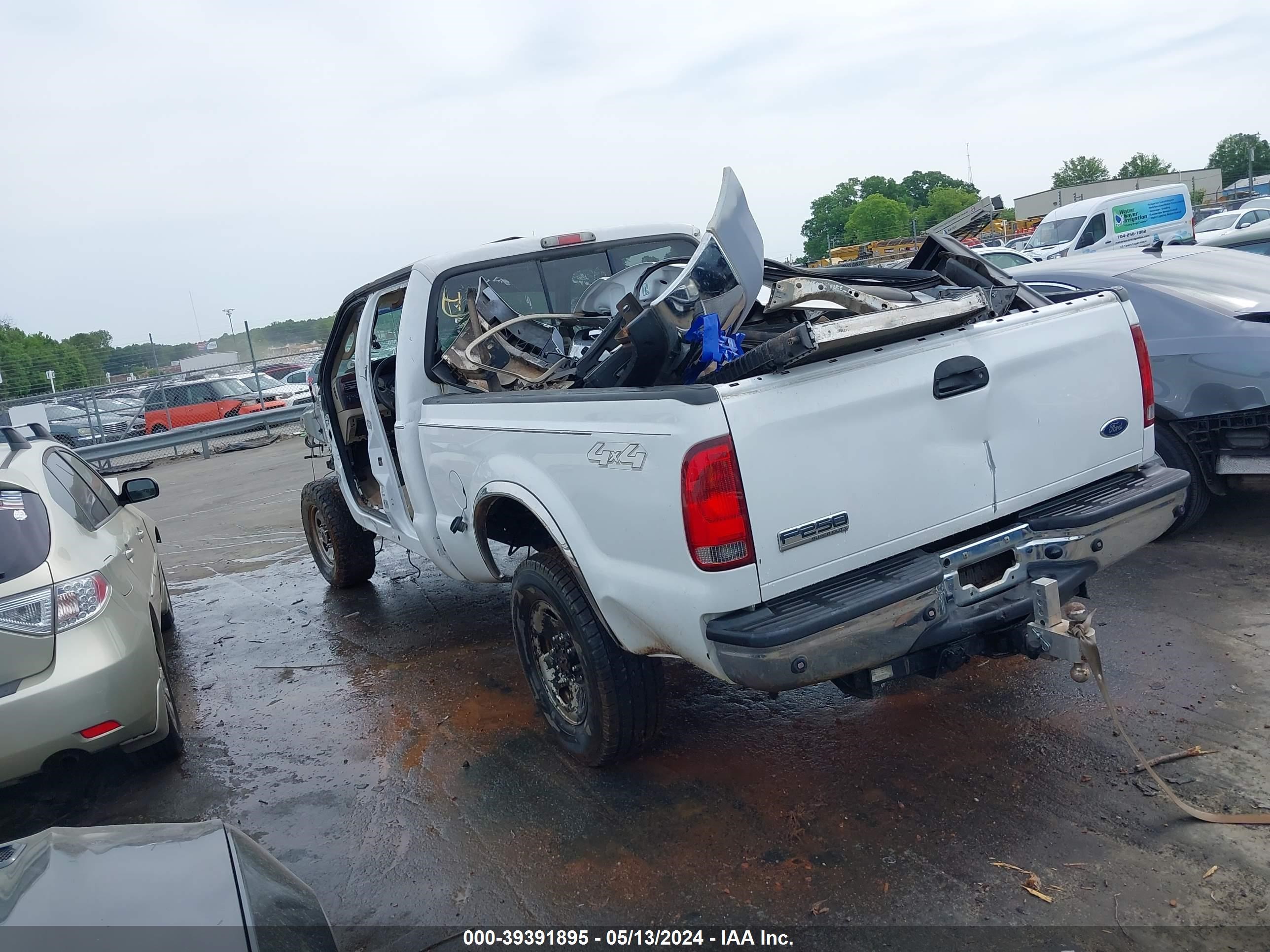 Photo 2 VIN: 1FTSW21P57EA60268 - FORD F250 