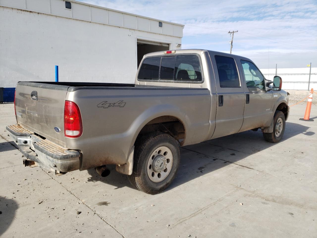 Photo 2 VIN: 1FTSW21P65EA57005 - FORD F250 