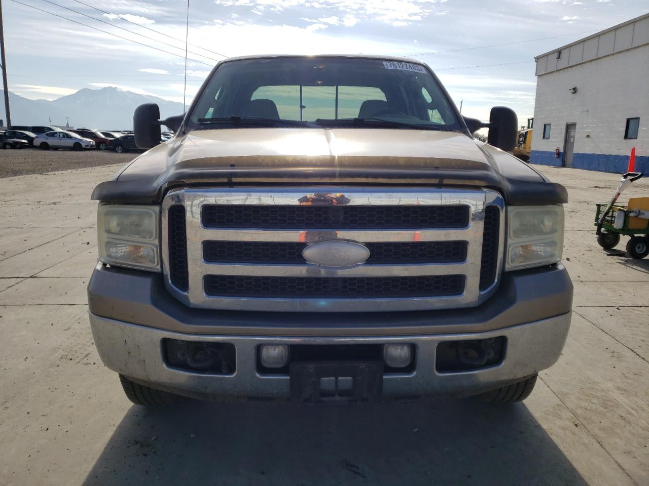 Photo 4 VIN: 1FTSW21P65EA57005 - FORD F250 