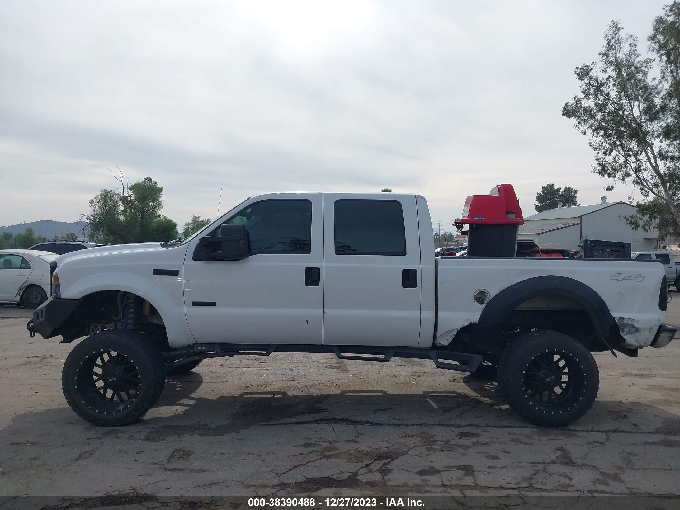 Photo 12 VIN: 1FTSW21P66EA13538 - FORD F250 