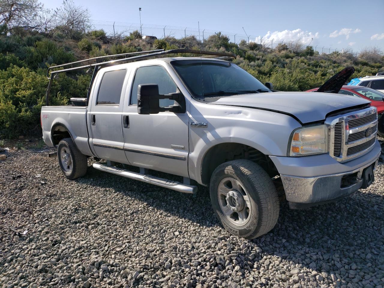 Photo 3 VIN: 1FTSW21P76EA64093 - FORD F250 