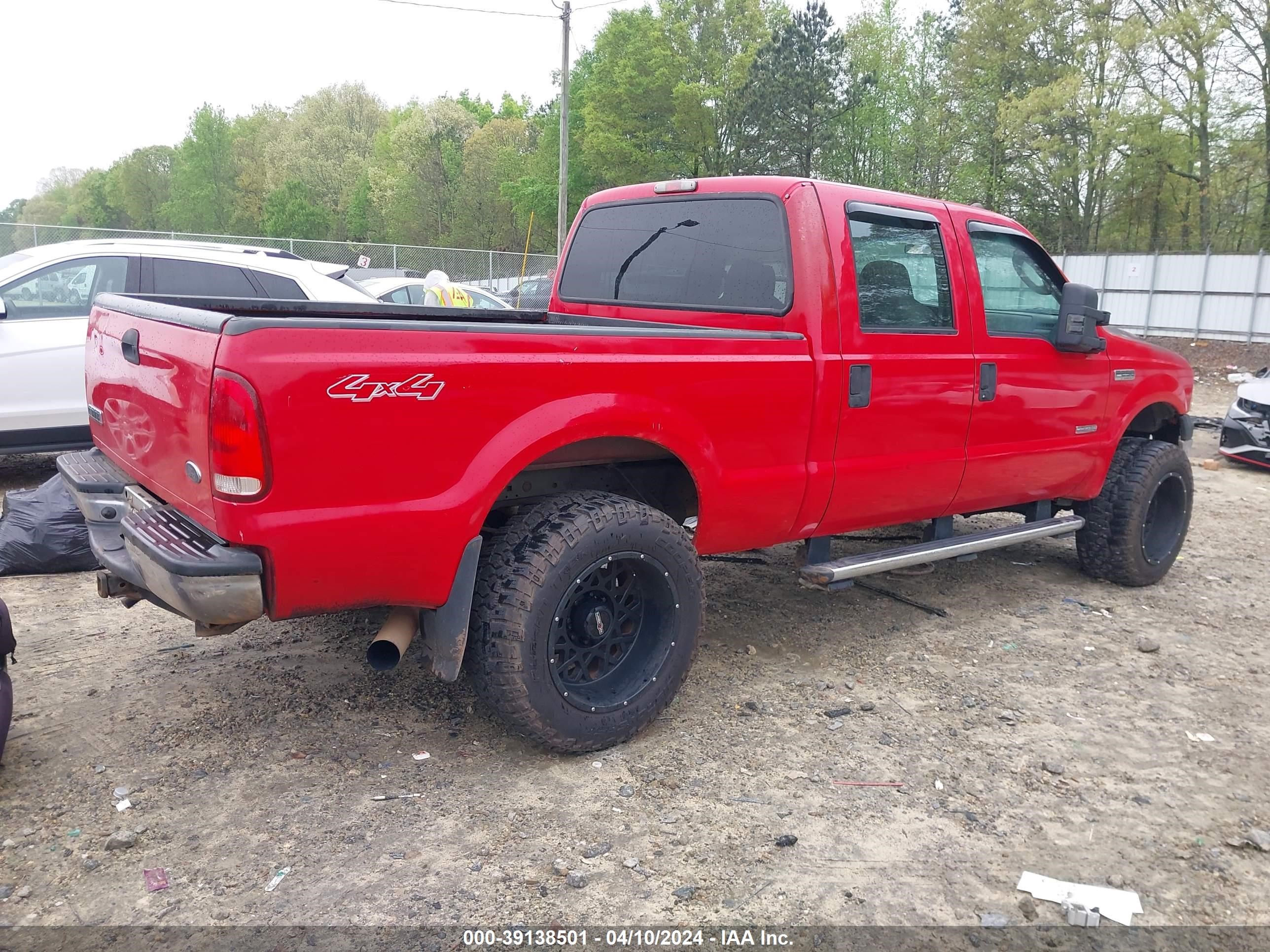 Photo 3 VIN: 1FTSW21P77EA29877 - FORD F250 