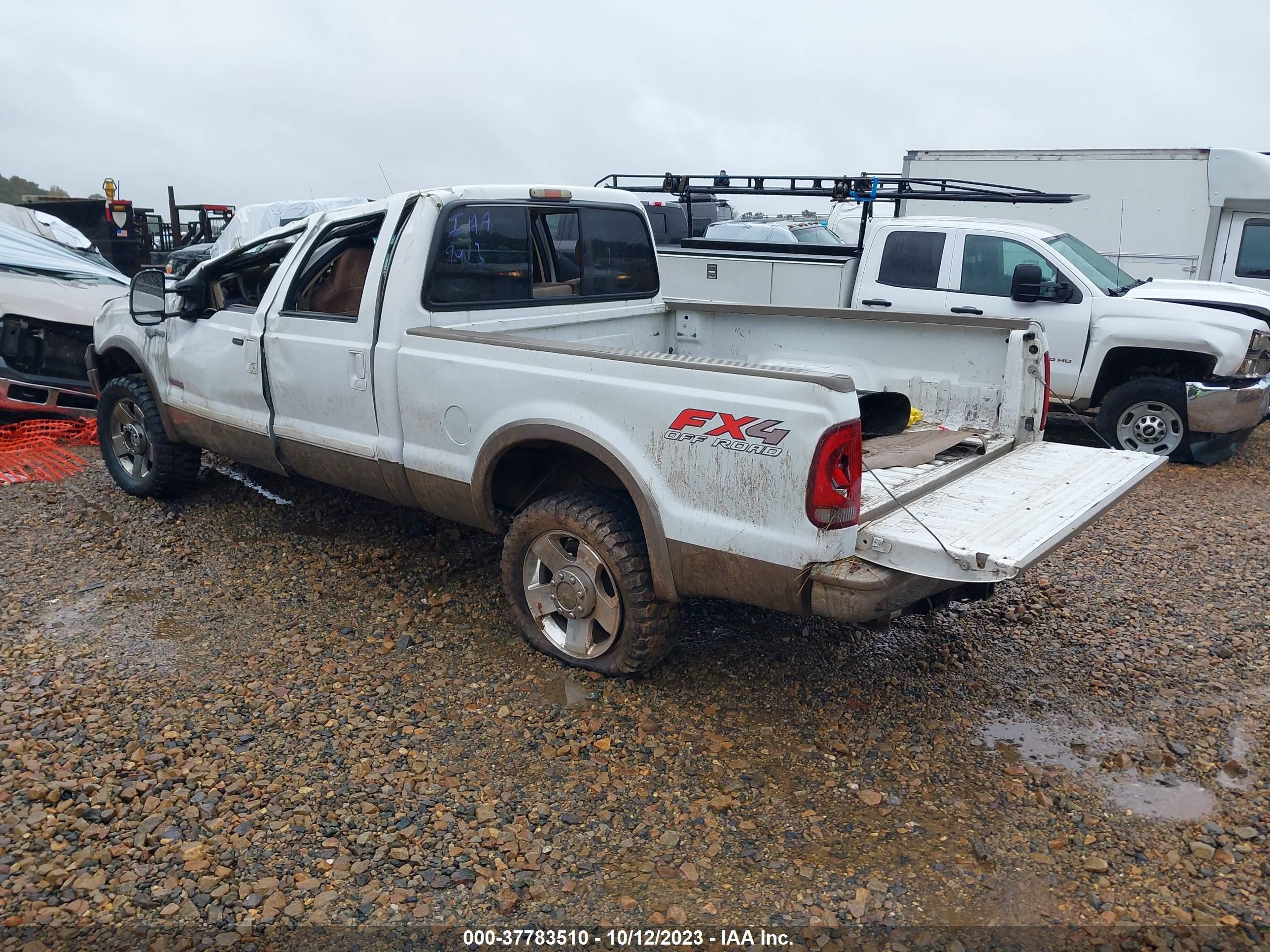 Photo 2 VIN: 1FTSW21P77EB29915 - FORD F250 