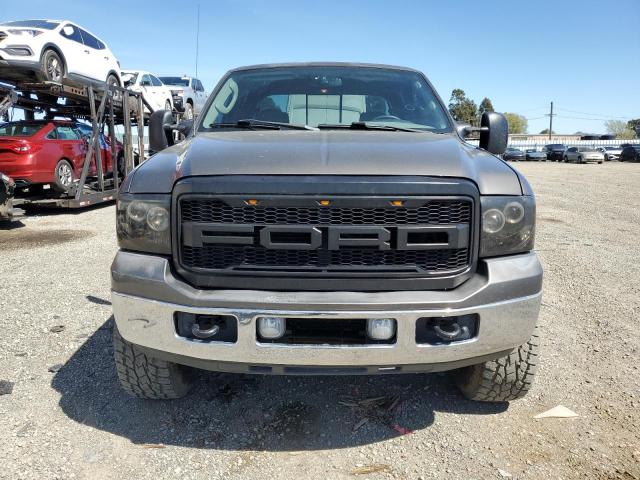 Photo 4 VIN: 1FTSW21P85EC59764 - FORD F250 