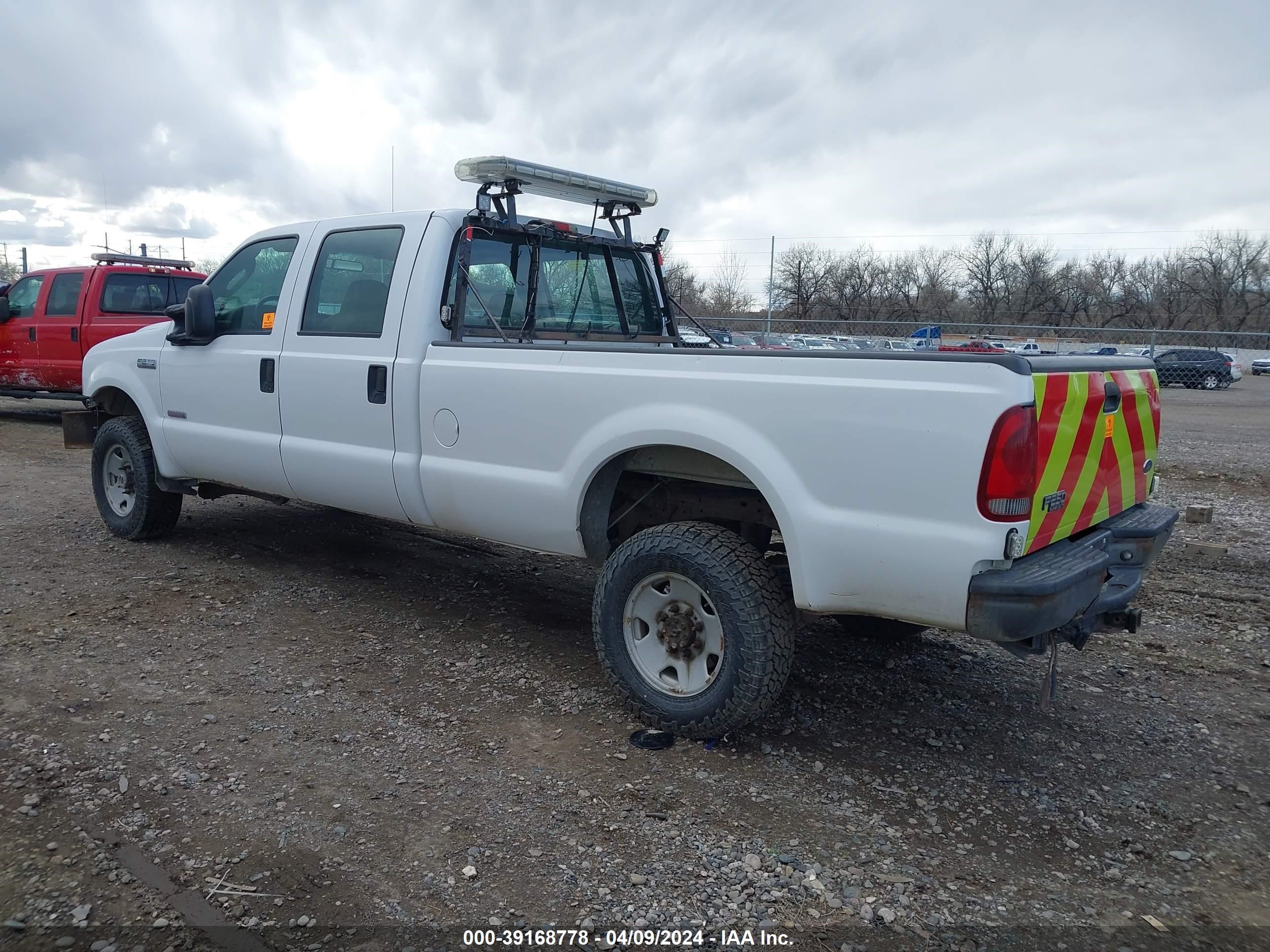 Photo 2 VIN: 1FTSW21P86EA81825 - FORD F250 