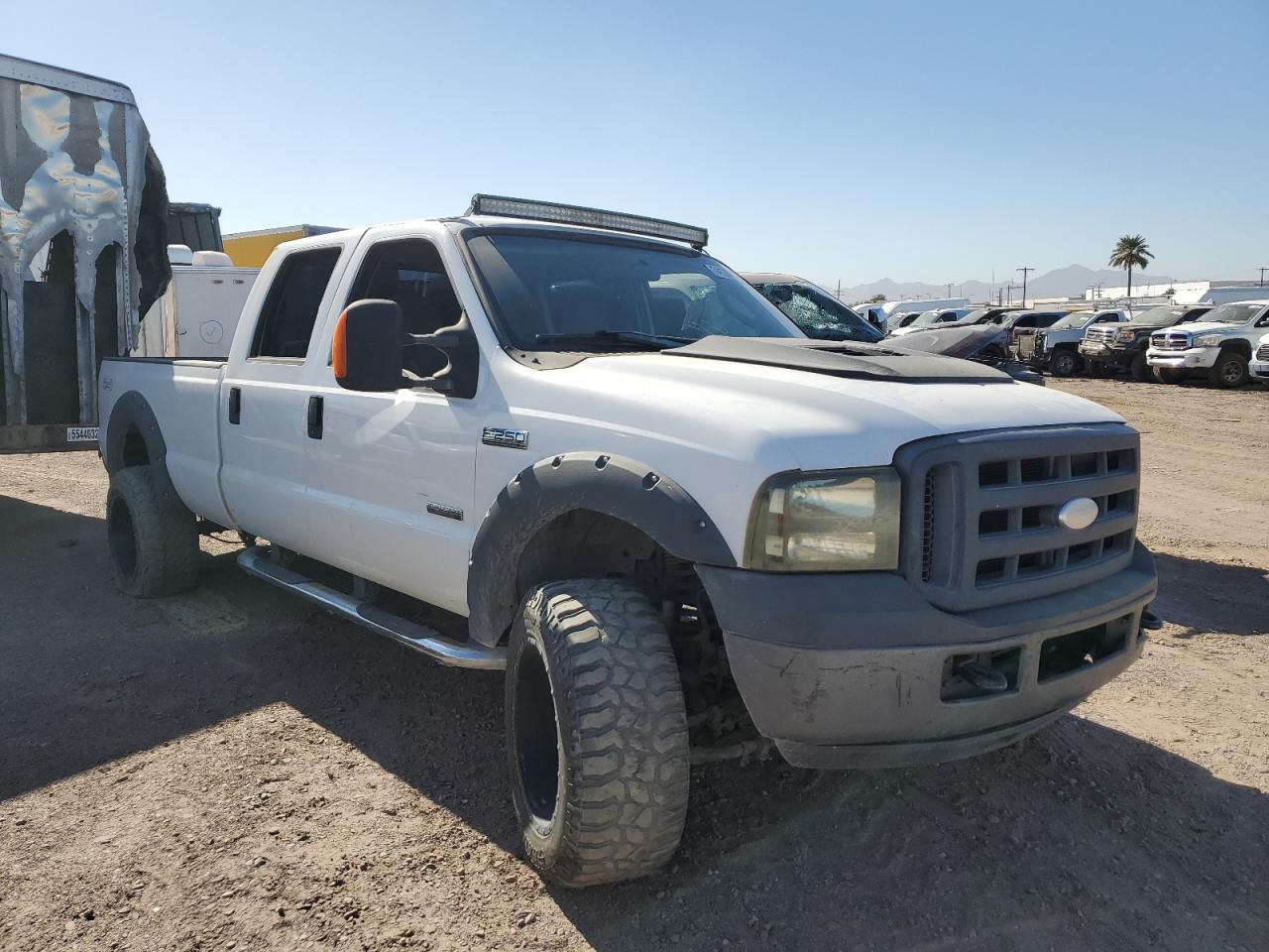 Photo 3 VIN: 1FTSW21P87EB44343 - FORD F250 