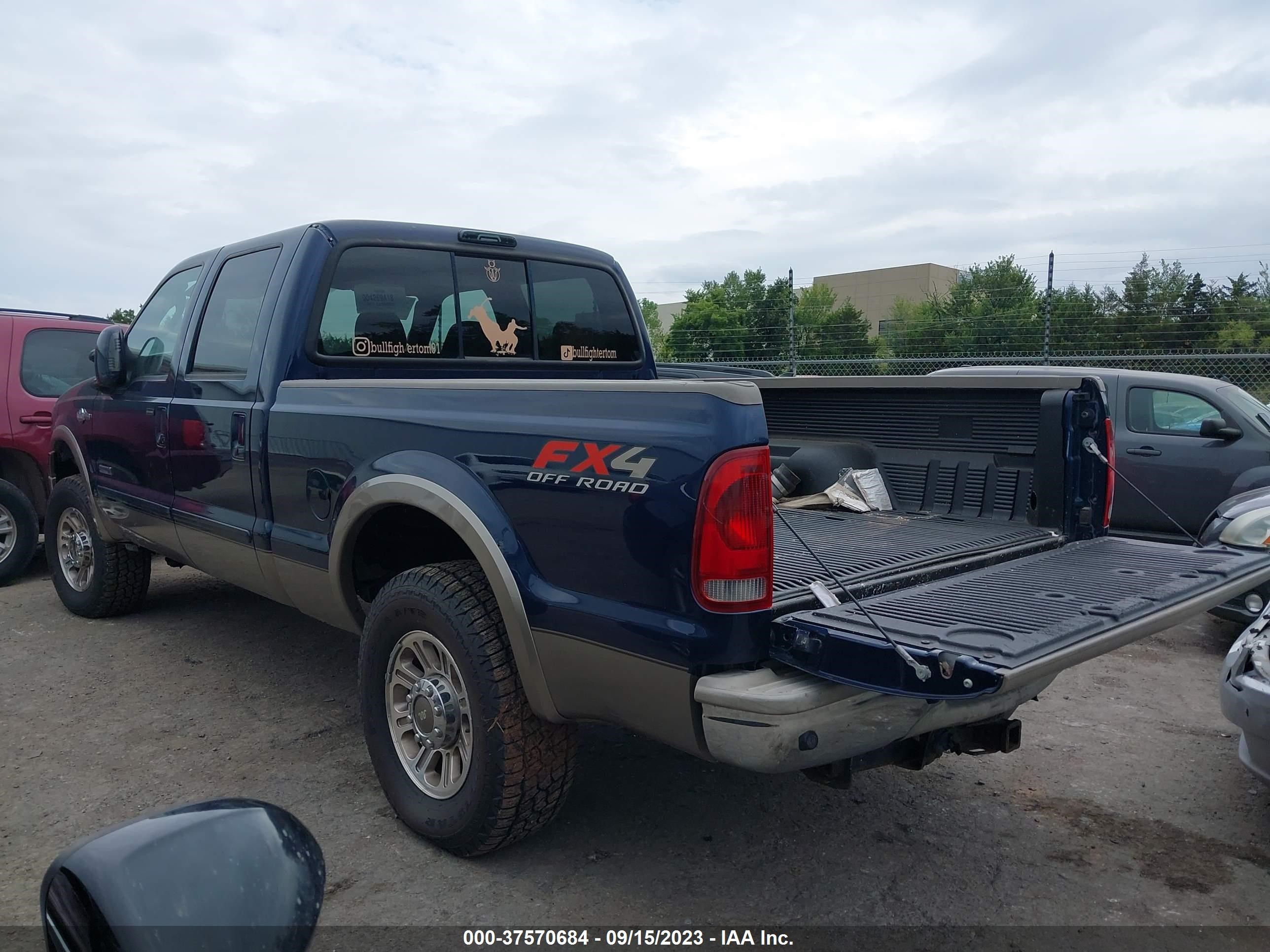 Photo 2 VIN: 1FTSW21P96EB86504 - FORD F250 