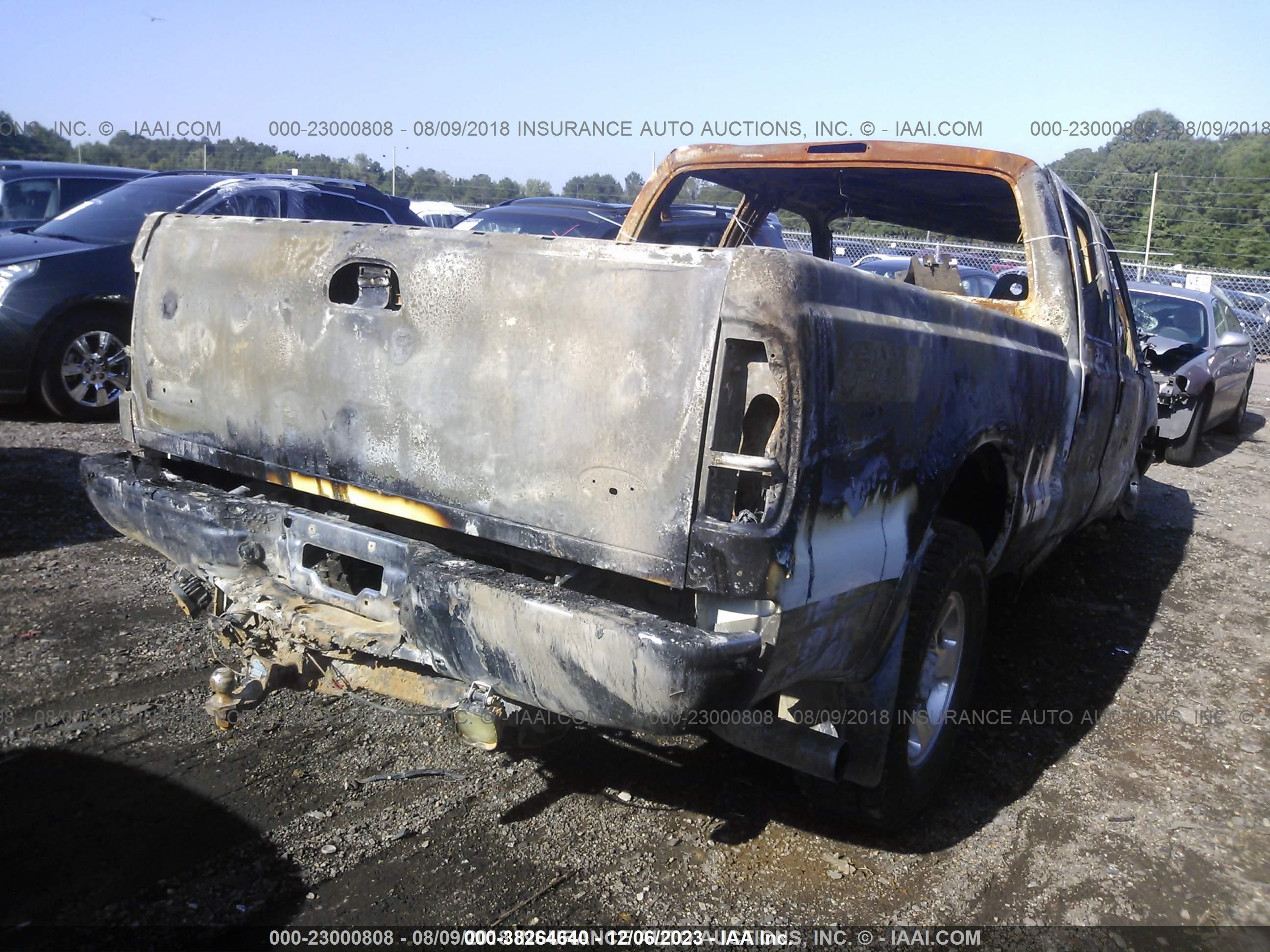 Photo 4 VIN: 1FTSW21P97EA34711 - FORD F250 