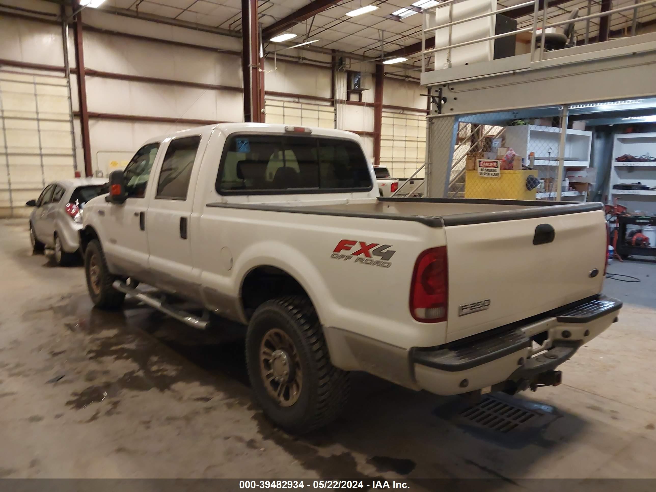 Photo 2 VIN: 1FTSW21PX6ED18718 - FORD F250 