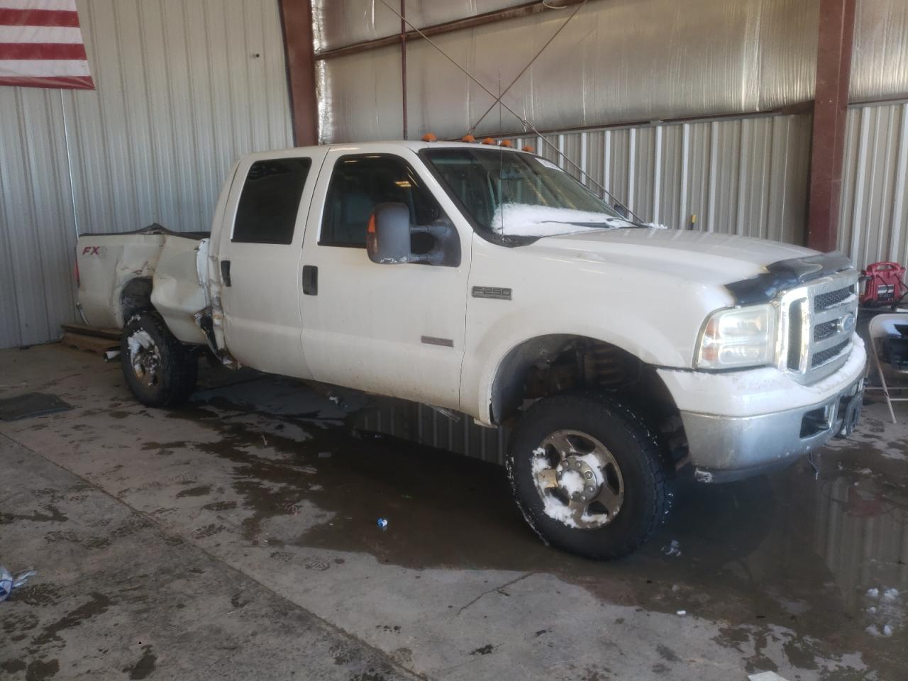 Photo 3 VIN: 1FTSW21PX7EA45278 - FORD F250 