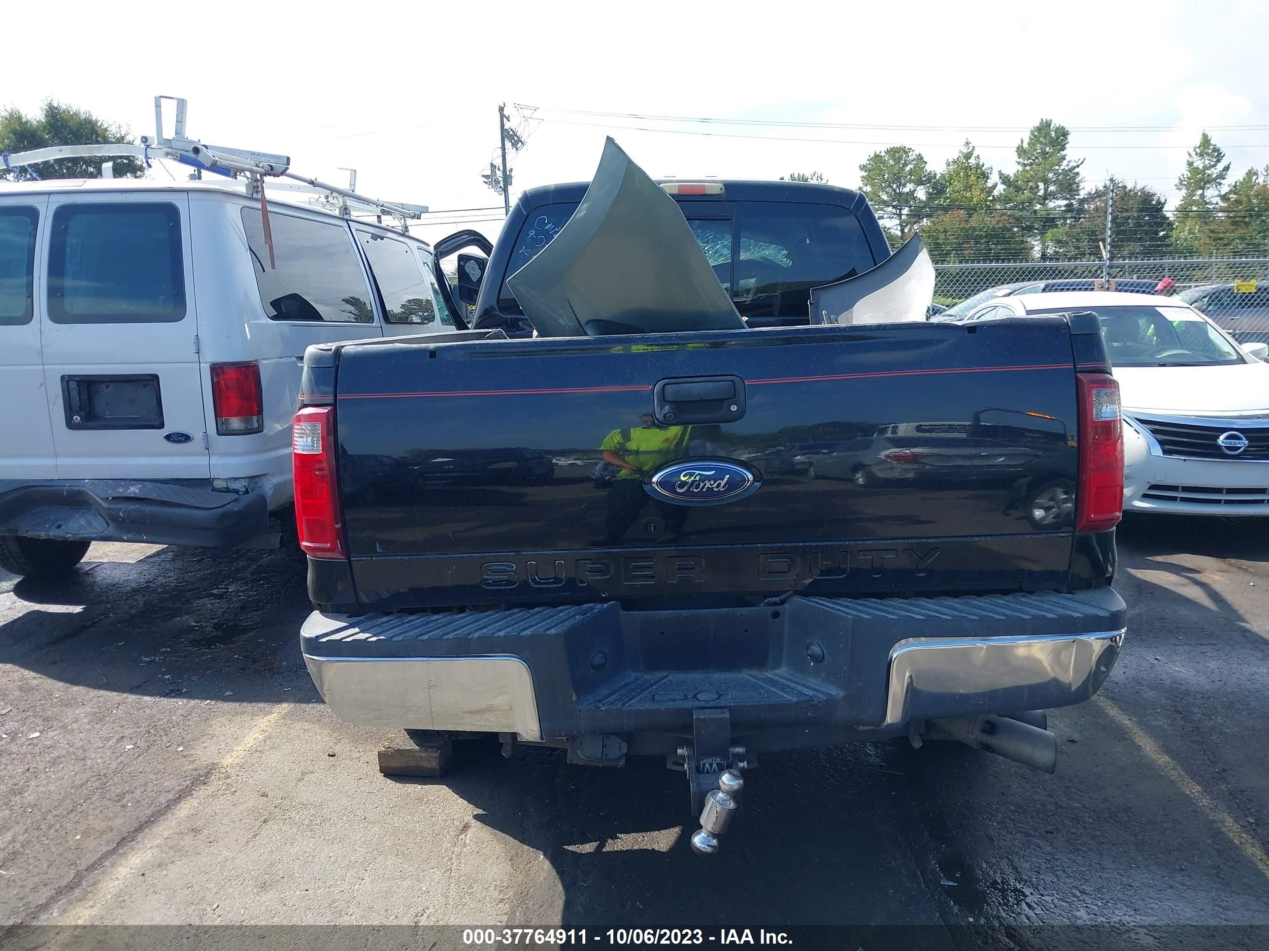 Photo 14 VIN: 1FTSW21R18ED89228 - FORD F250 