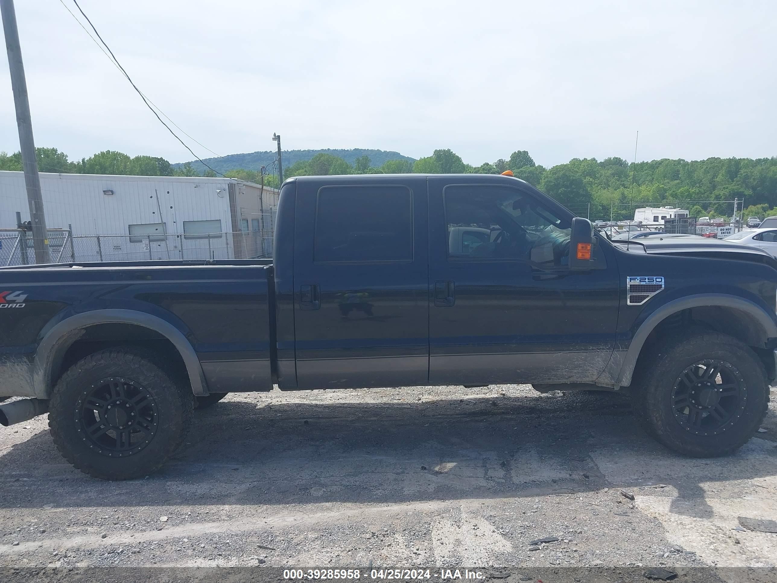 Photo 12 VIN: 1FTSW21R28EA85843 - FORD F250 