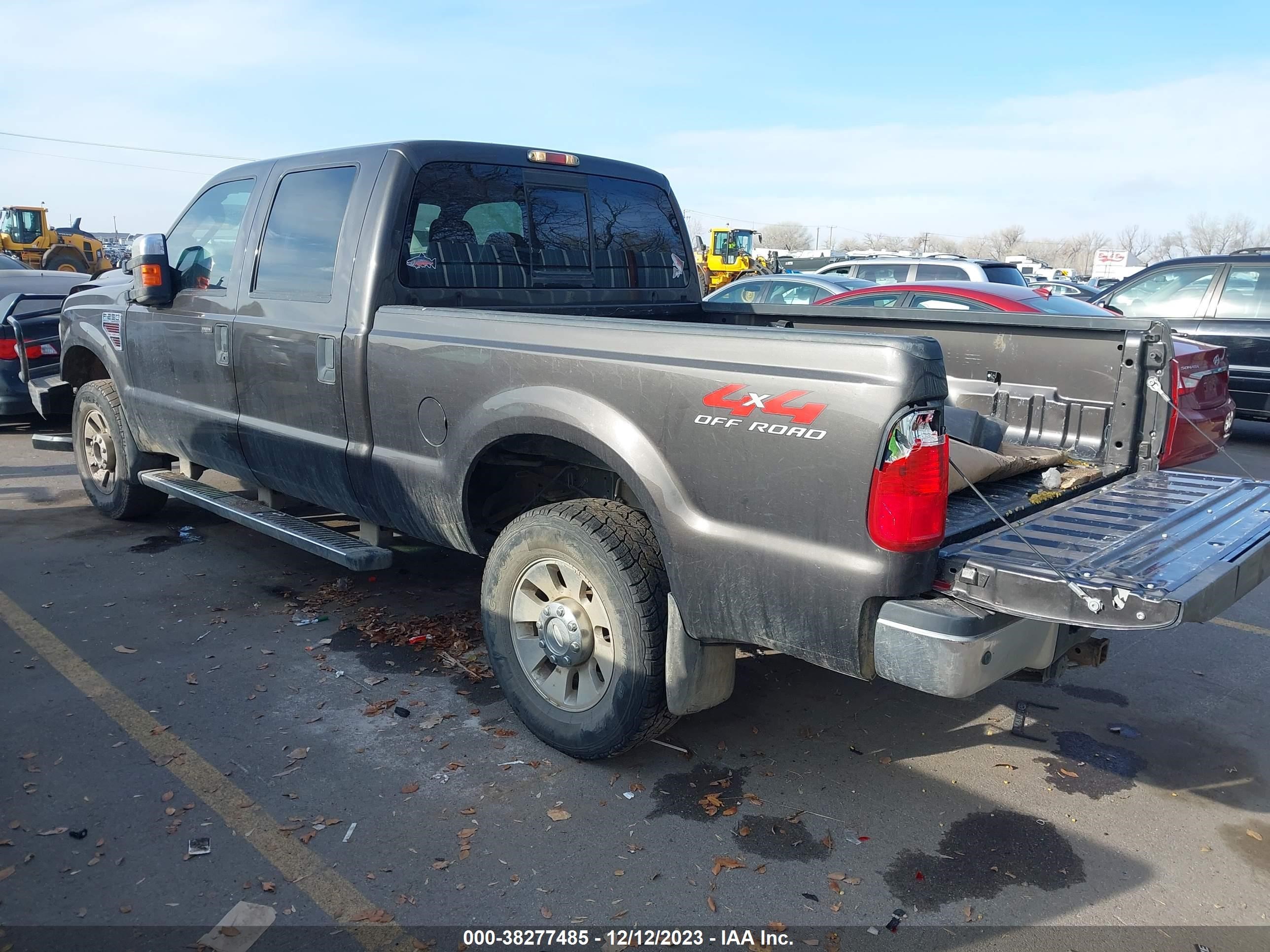 Photo 2 VIN: 1FTSW21R29EA22856 - FORD F250 