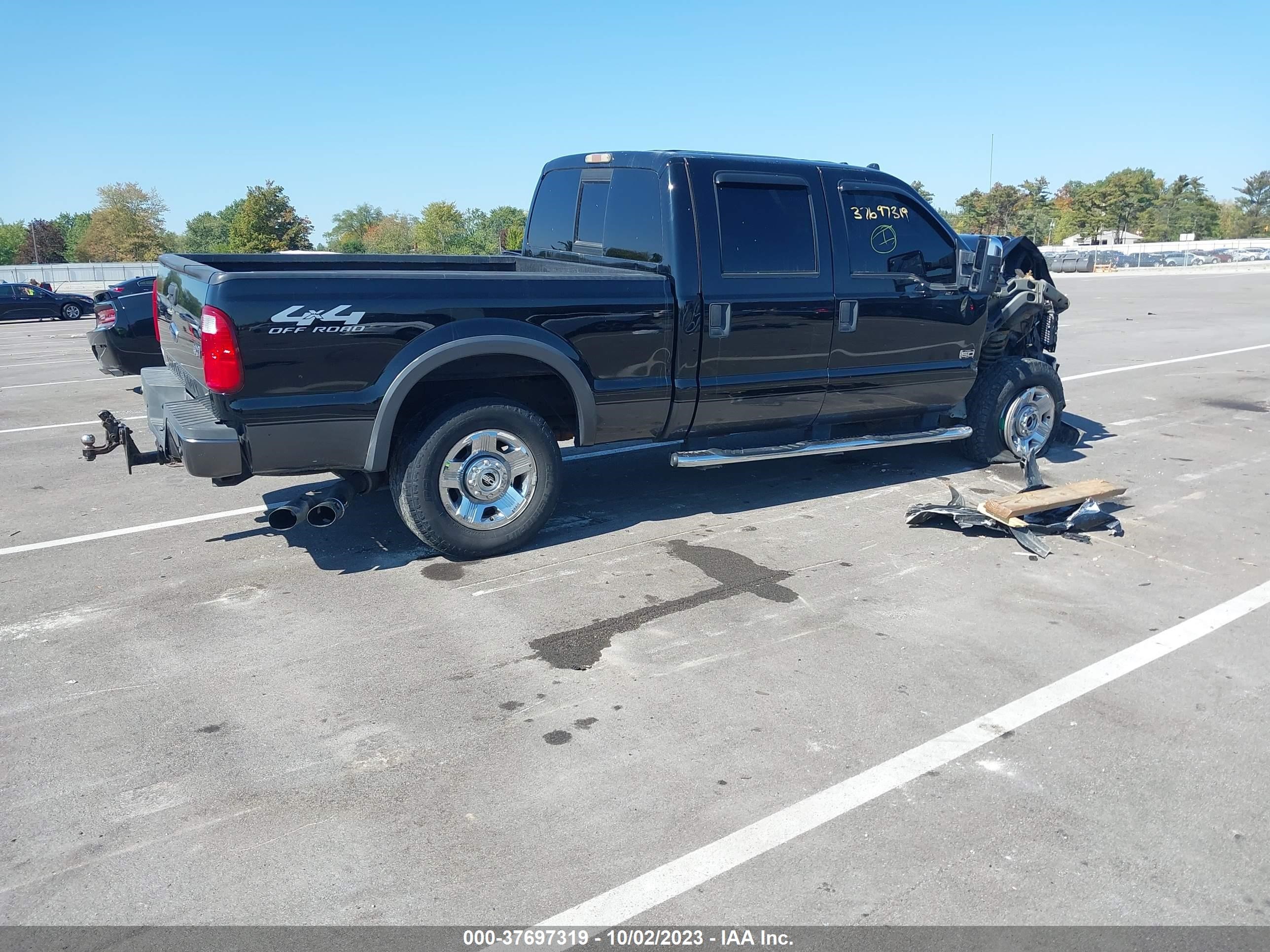 Photo 3 VIN: 1FTSW21R38ED34022 - FORD F250 