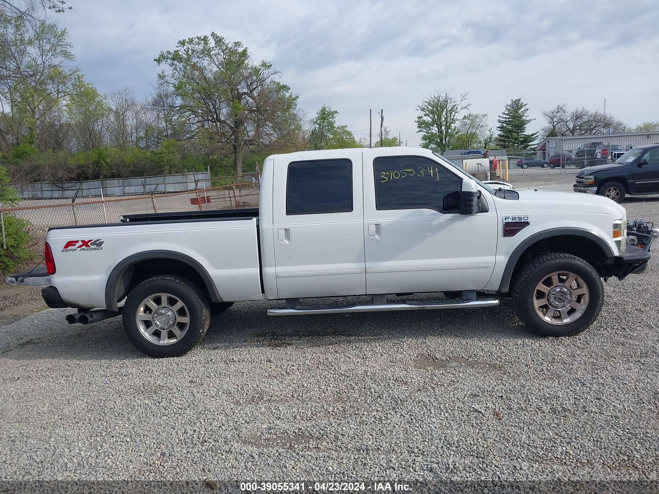 Photo 12 VIN: 1FTSW21R48ED29007 - FORD F250 