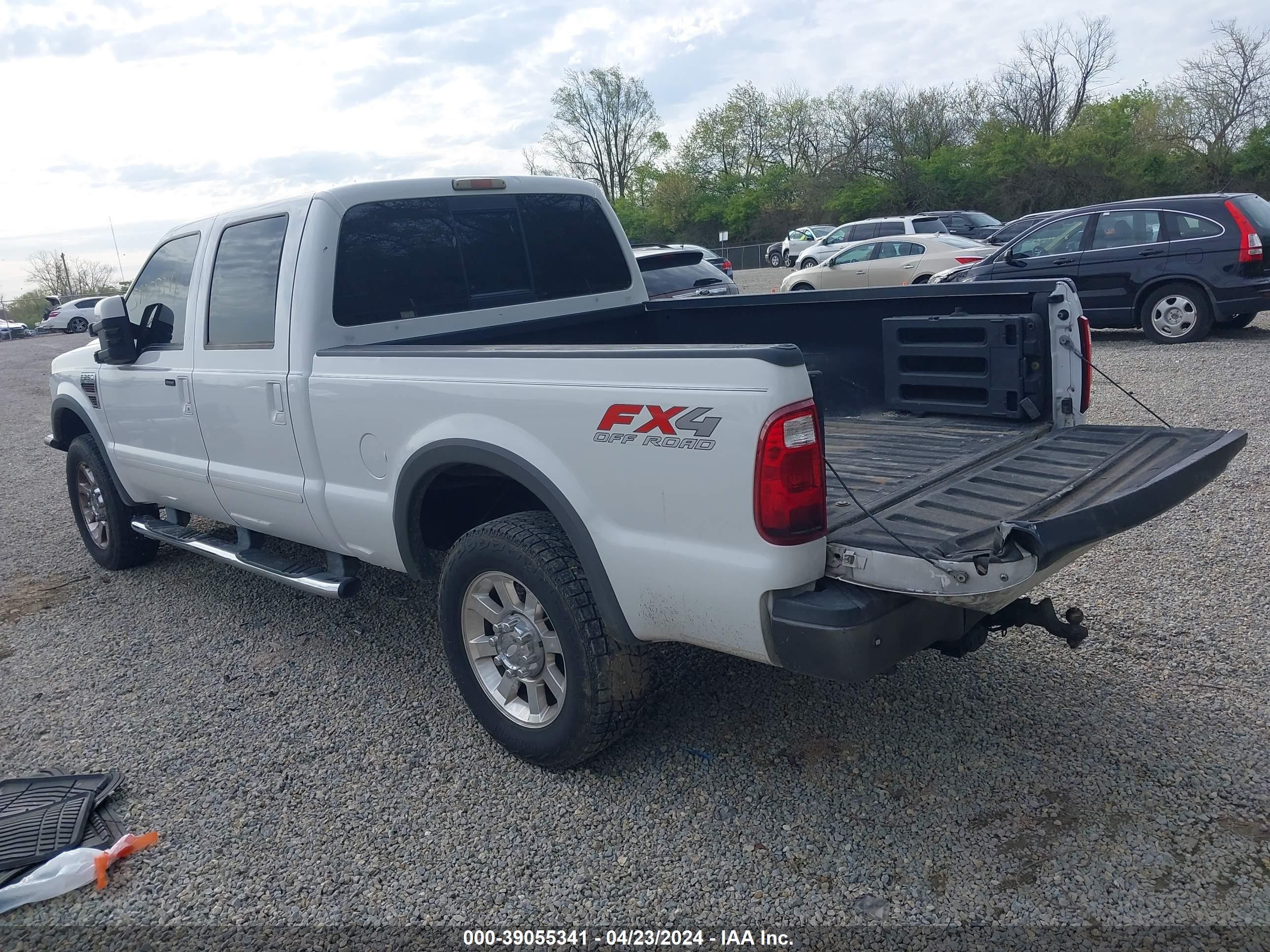 Photo 2 VIN: 1FTSW21R48ED29007 - FORD F250 