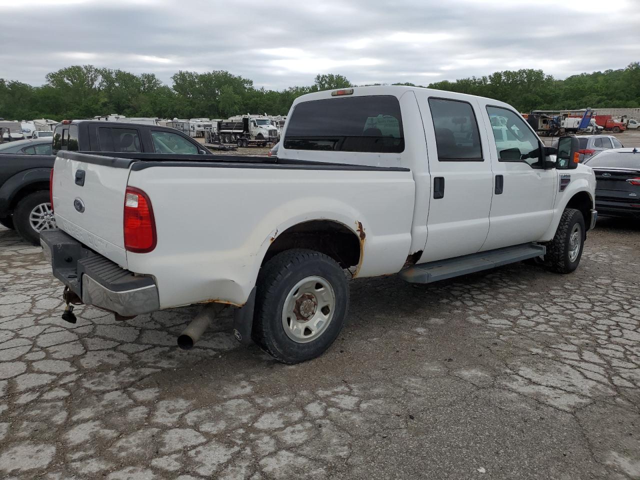 Photo 2 VIN: 1FTSW21R58ED42753 - FORD F250 