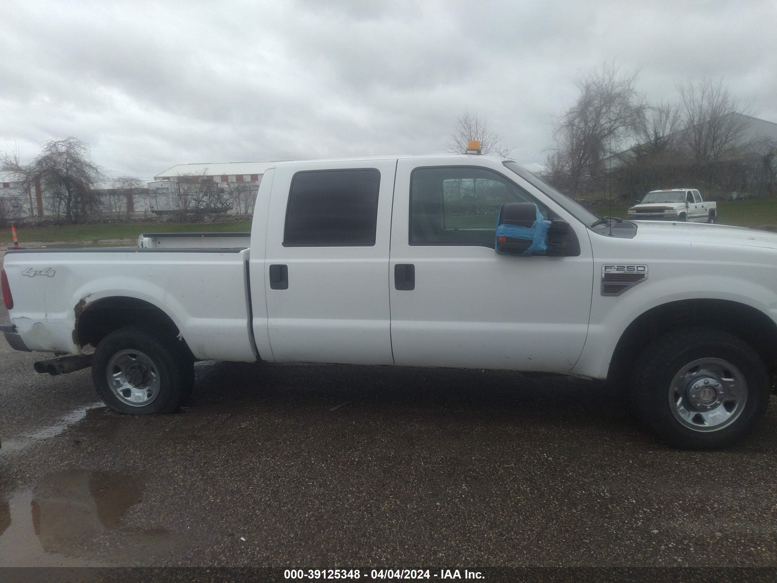 Photo 11 VIN: 1FTSW21R59EA88219 - FORD F250 