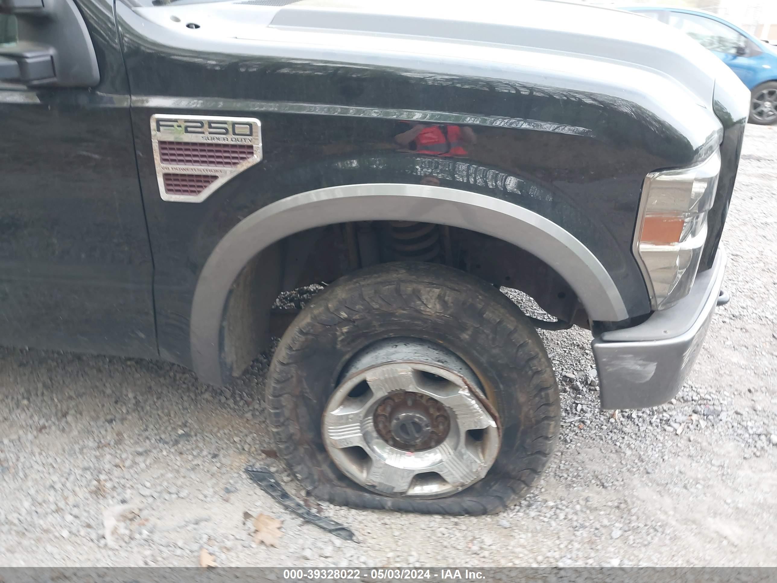 Photo 13 VIN: 1FTSW21R68EB02370 - FORD F250 