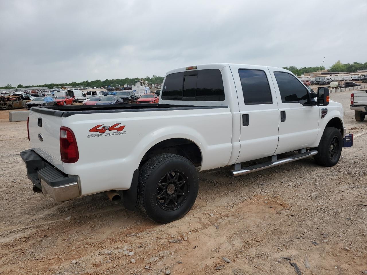 Photo 2 VIN: 1FTSW21R68ED76880 - FORD F250 