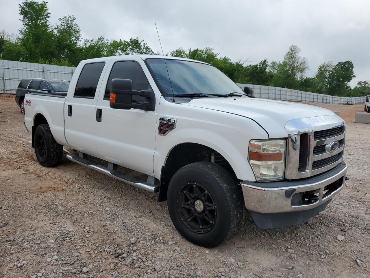 Photo 3 VIN: 1FTSW21R68ED76880 - FORD F250 