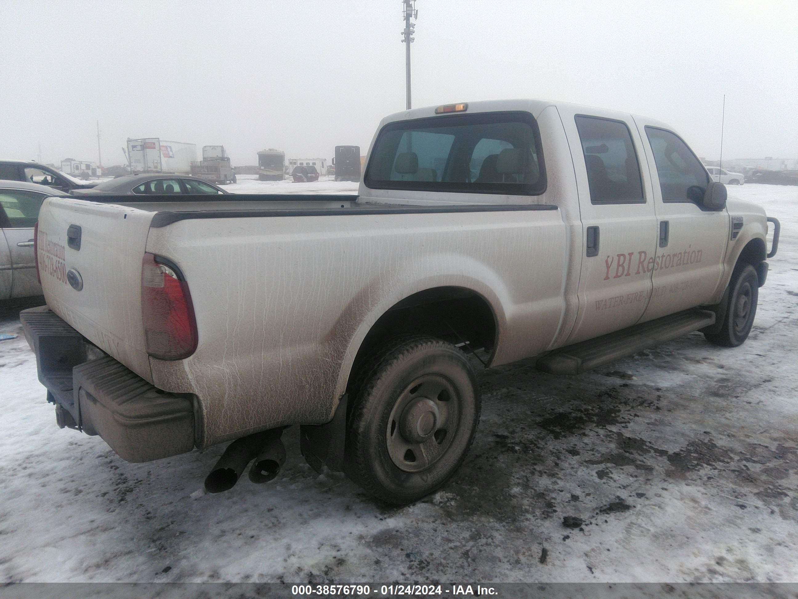 Photo 3 VIN: 1FTSW21R68ED86857 - FORD F250 