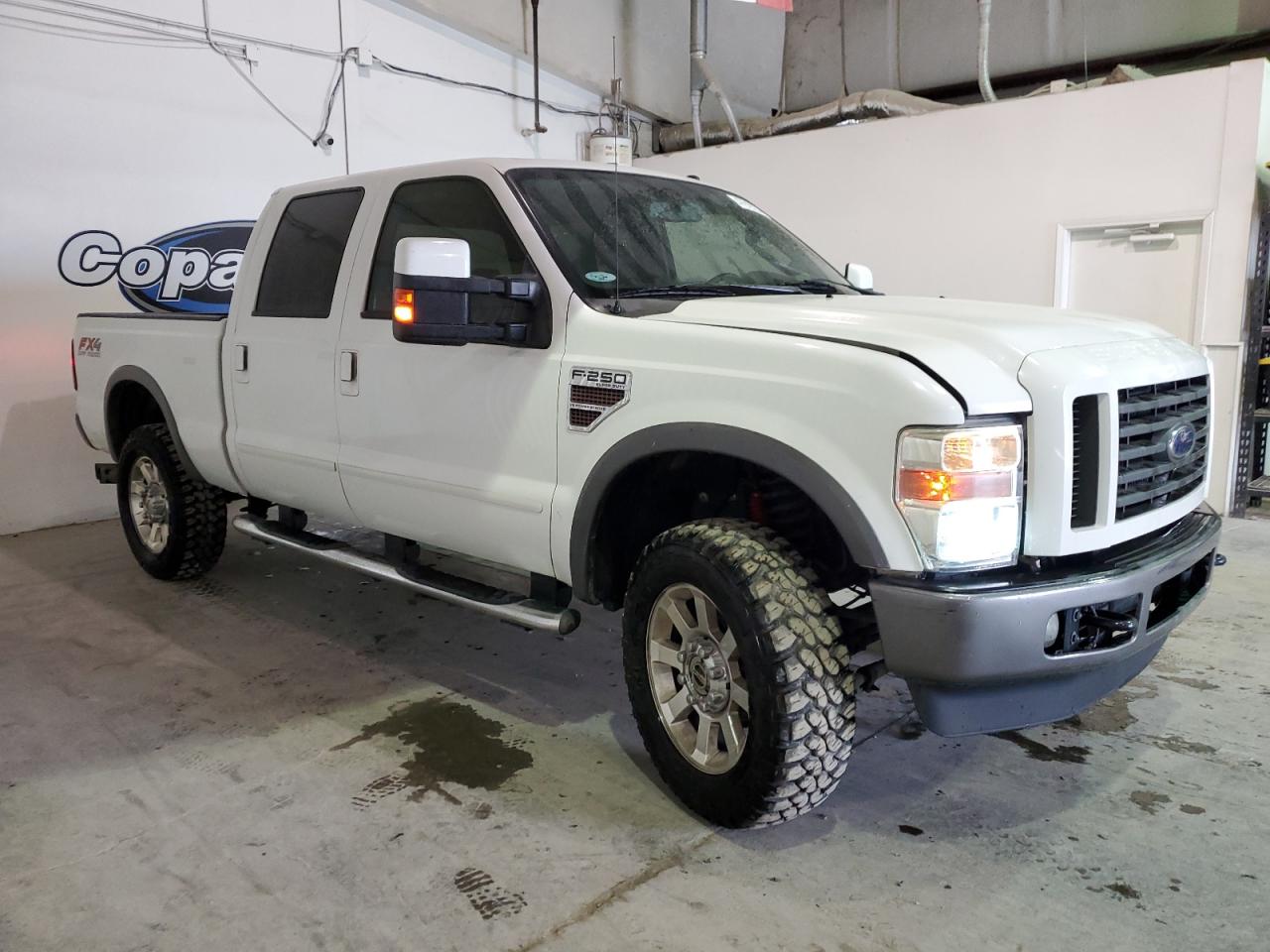 Photo 3 VIN: 1FTSW21R88EC47961 - FORD F250 