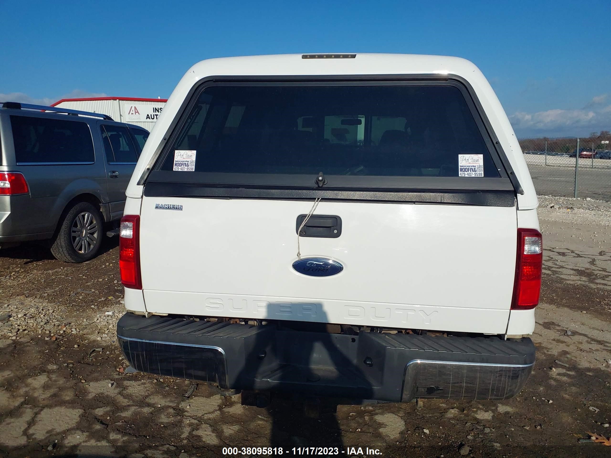 Photo 15 VIN: 1FTSW21R88ED39670 - FORD F250 