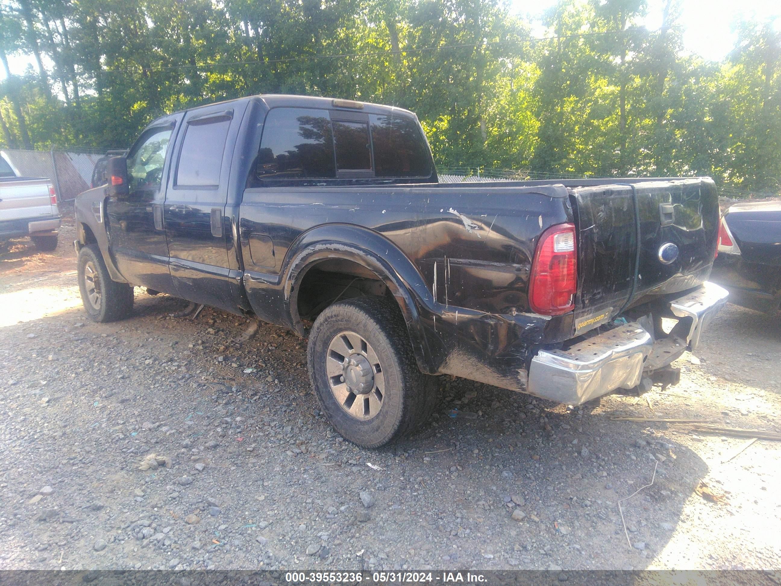 Photo 2 VIN: 1FTSW21R98EA83801 - FORD F250 