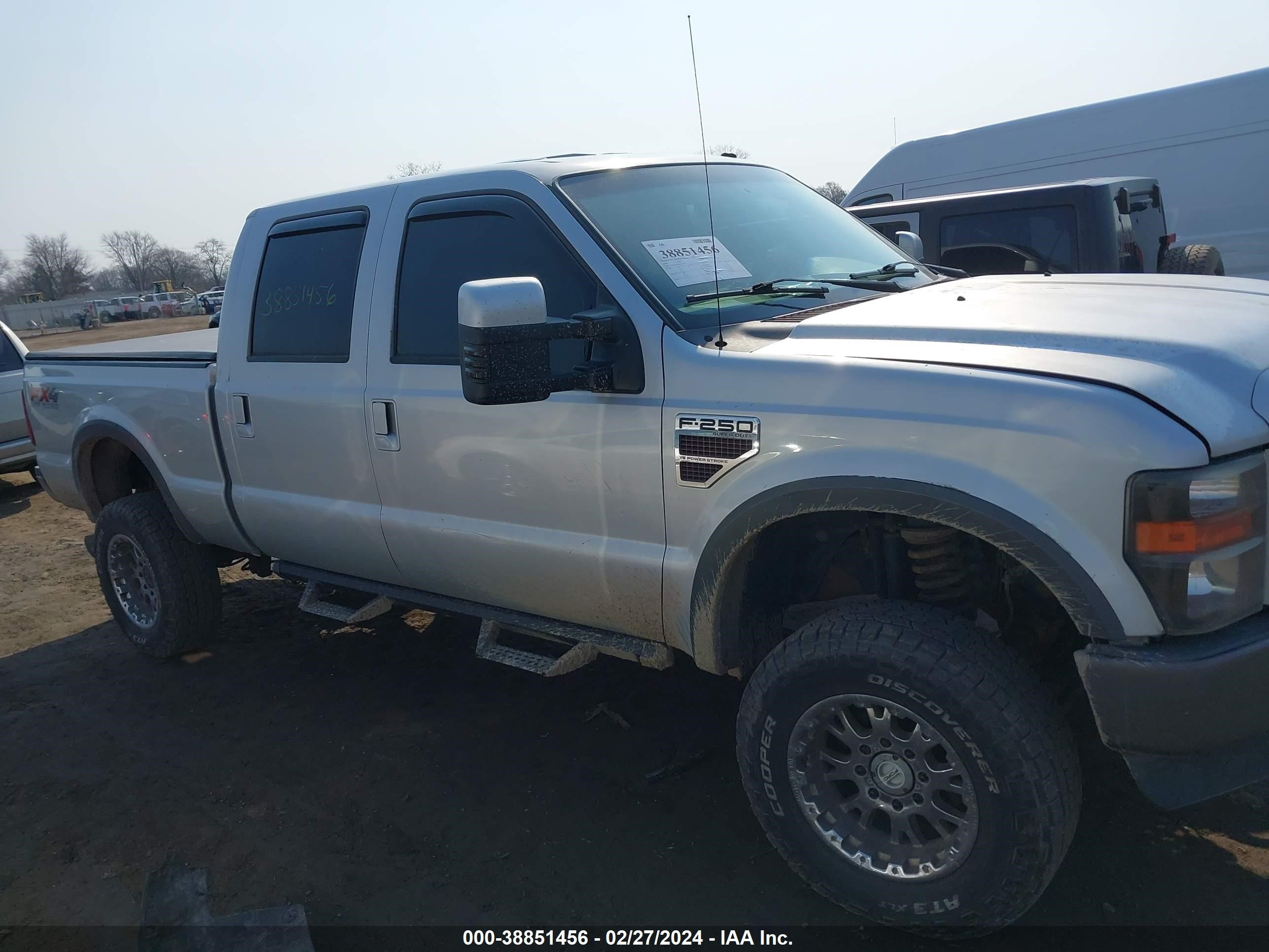 Photo 12 VIN: 1FTSW21R98EC61349 - FORD F250 