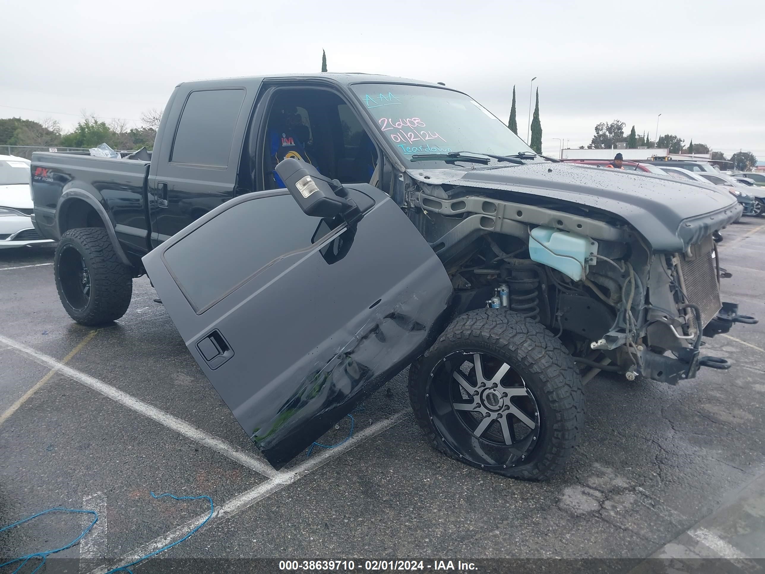 Photo 13 VIN: 1FTSW21Y38EB45300 - FORD F250 