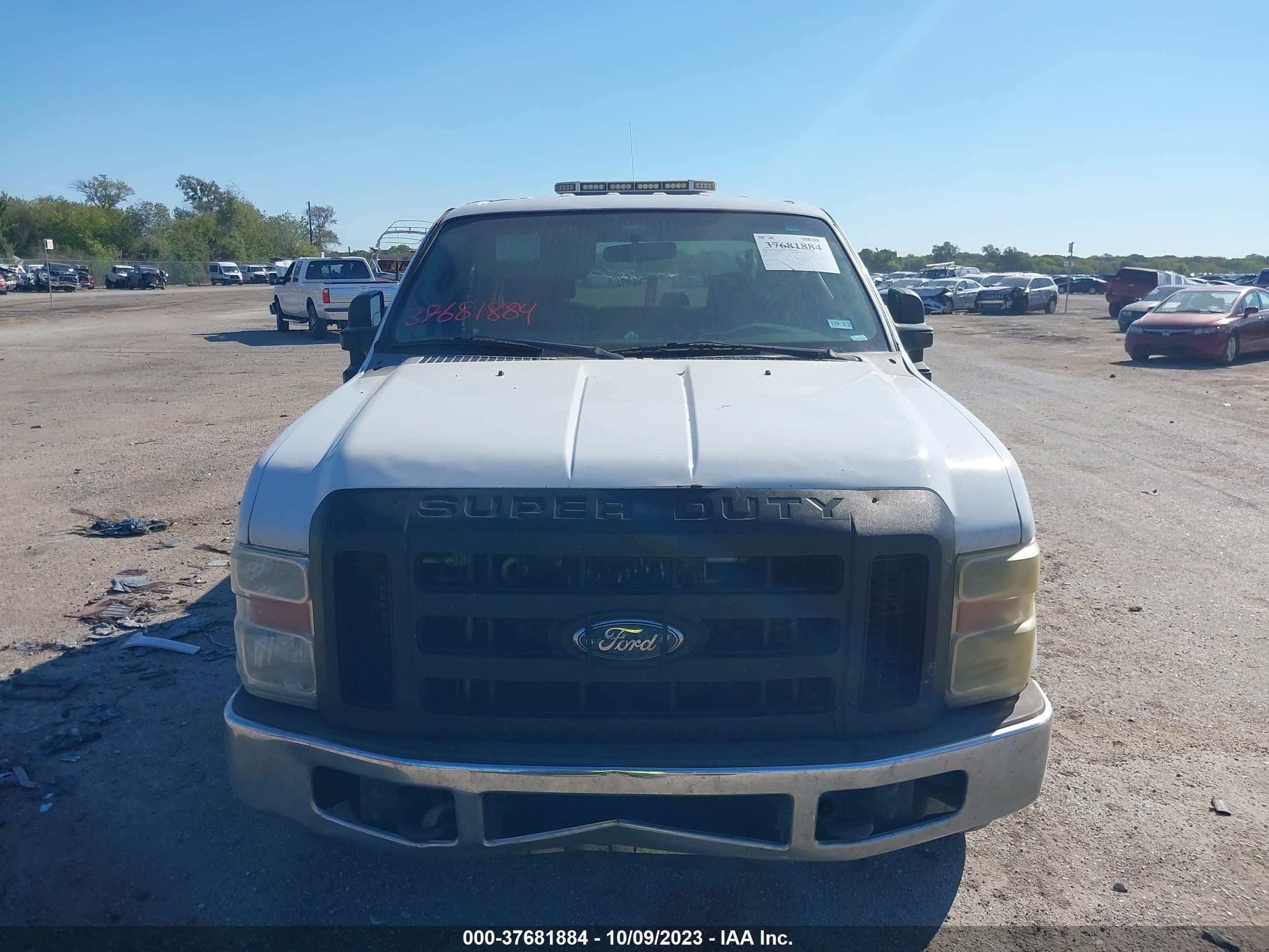 Photo 11 VIN: 1FTSW2A50AEA10156 - FORD F250 