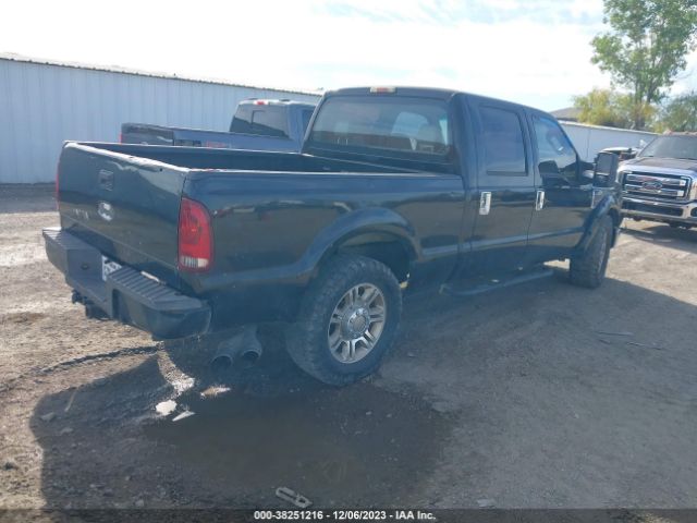 Photo 3 VIN: 1FTSW2AR6AEB18137 - FORD F250 