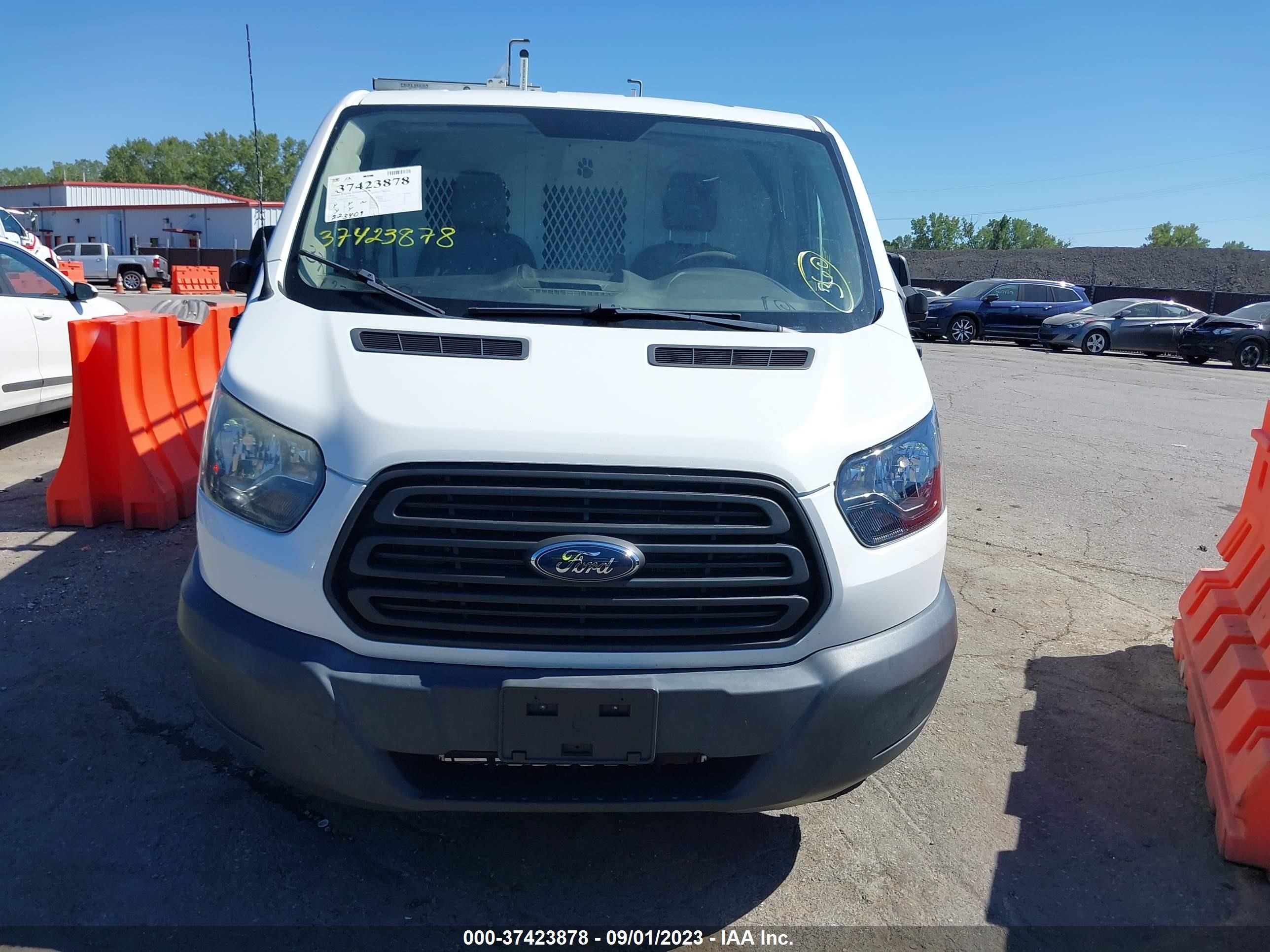 Photo 5 VIN: 1FTSW2ZG9FKA52940 - FORD TRANSIT 