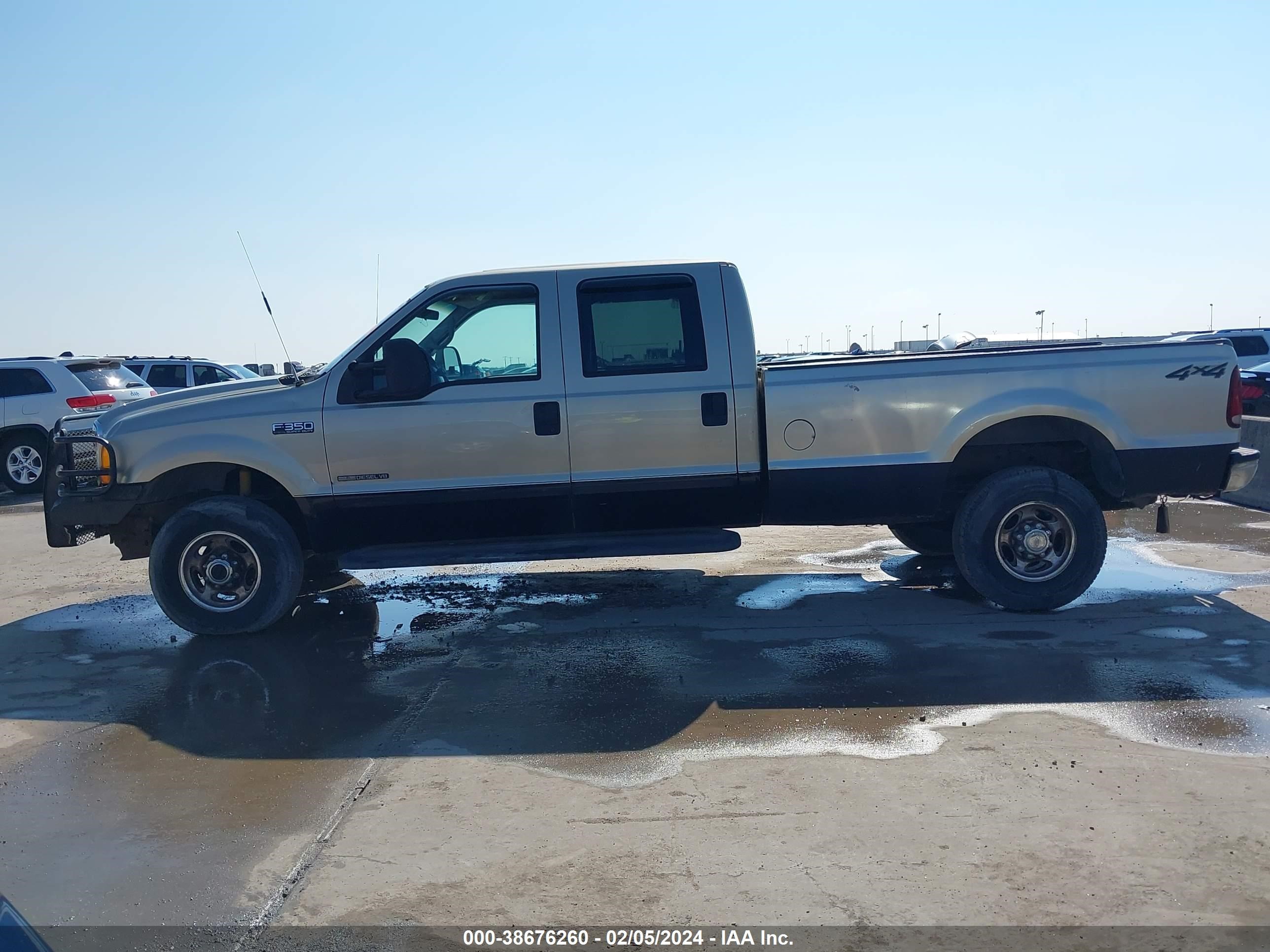 Photo 12 VIN: 1FTSW31F21EB59960 - FORD F350 