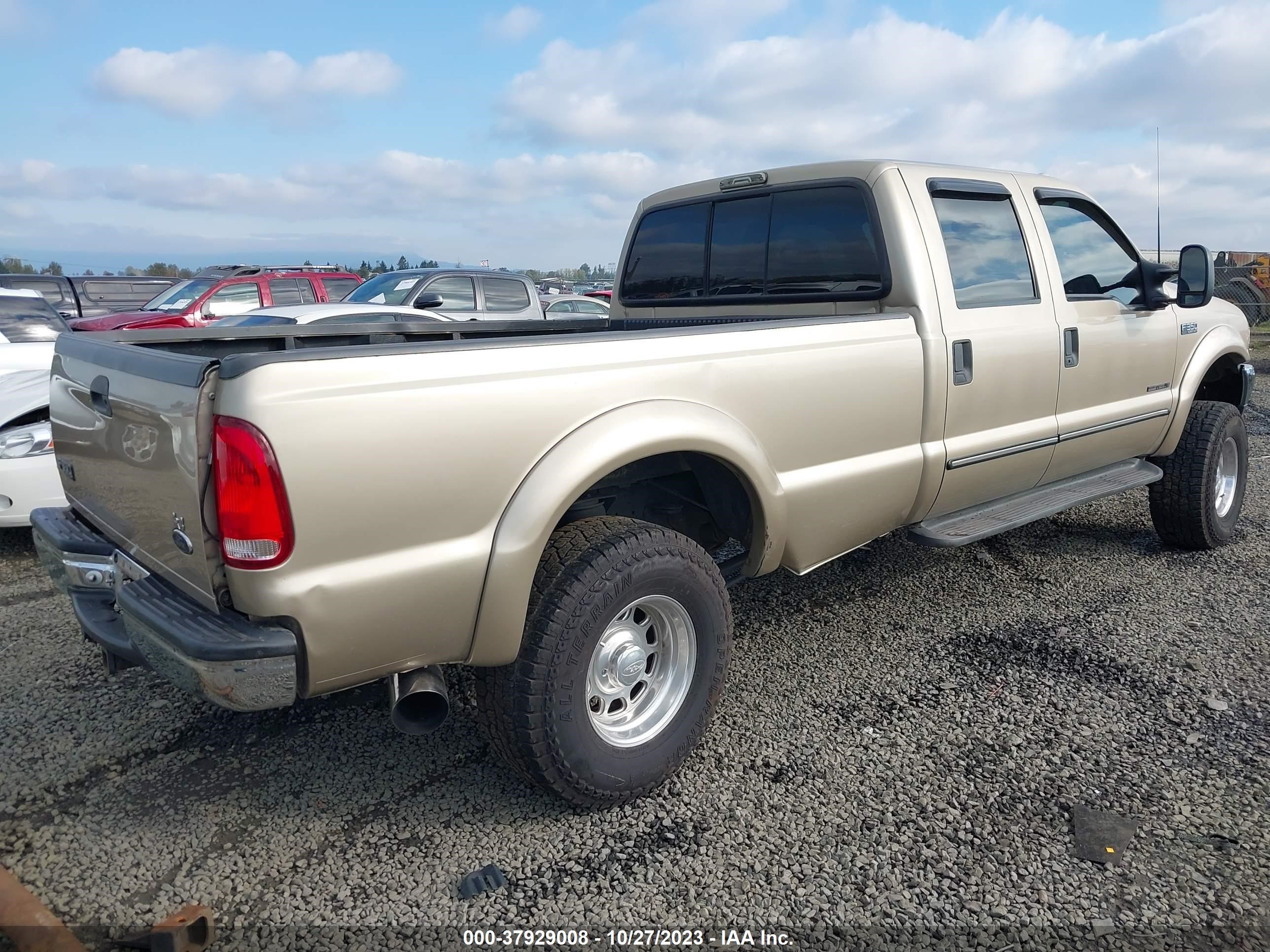 Photo 3 VIN: 1FTSW31F2YEB60259 - FORD F350 