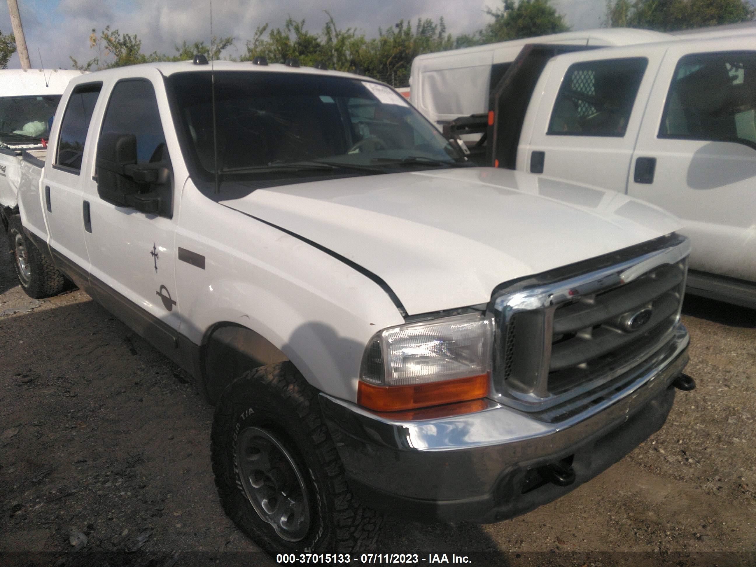 Photo 0 VIN: 1FTSW31F3YEA67346 - FORD F350 