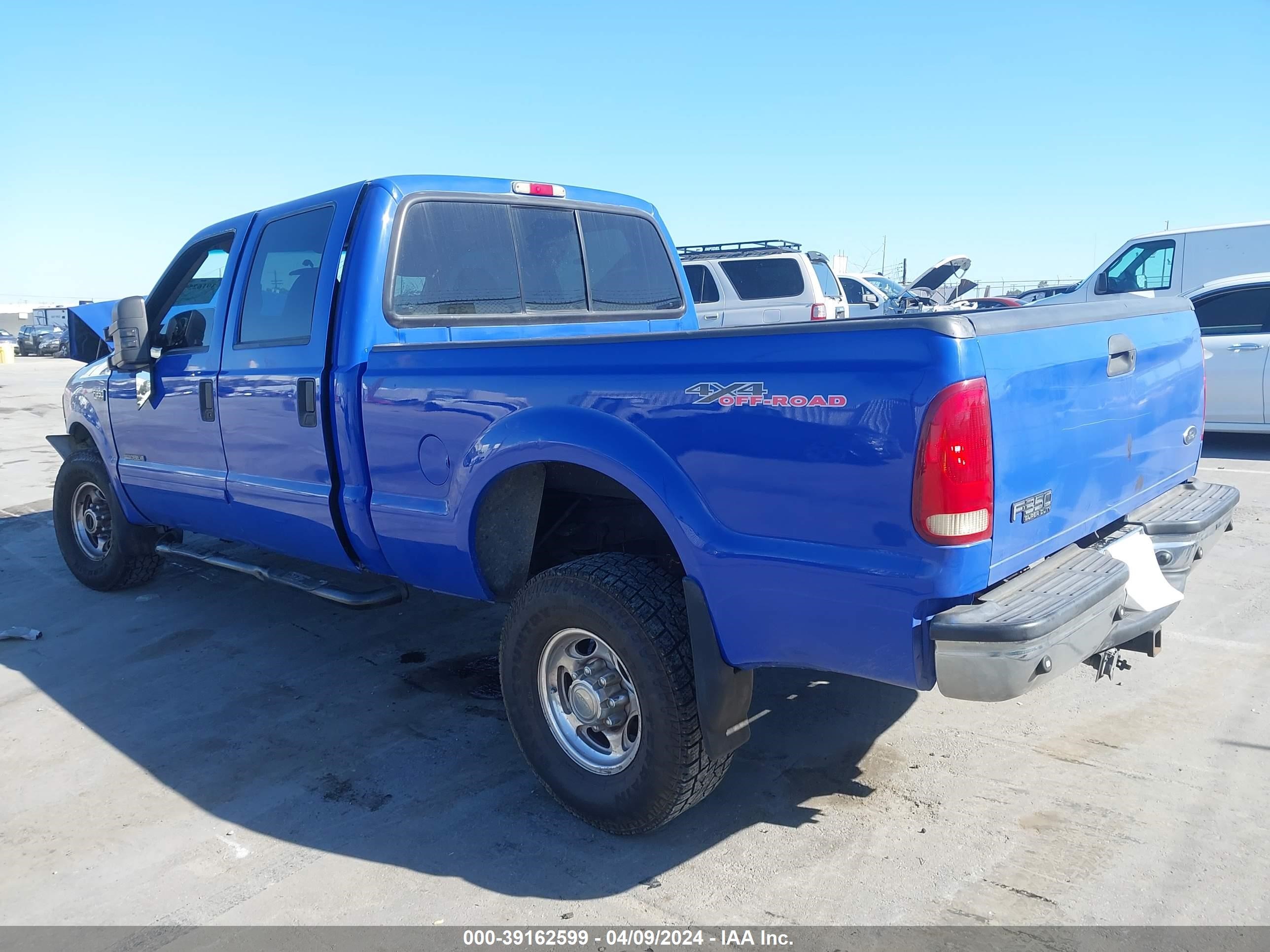 Photo 2 VIN: 1FTSW31F41ED75390 - FORD F350 