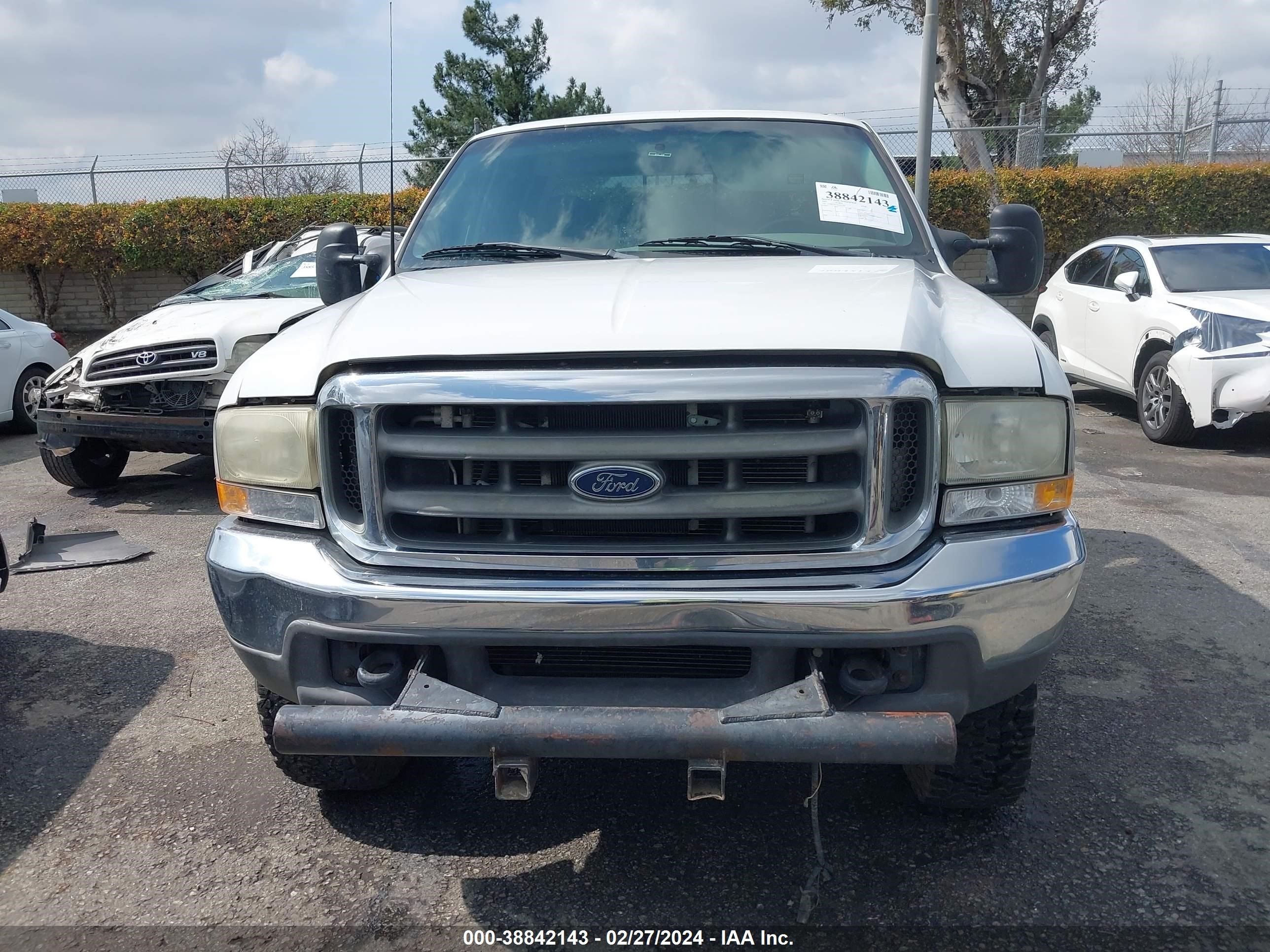 Photo 10 VIN: 1FTSW31F4XED37182 - FORD F350 