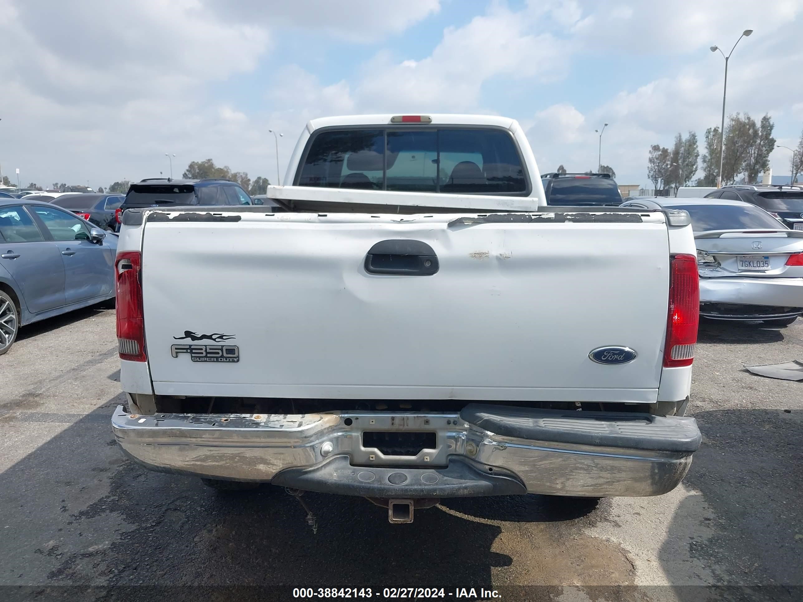 Photo 14 VIN: 1FTSW31F4XED37182 - FORD F350 