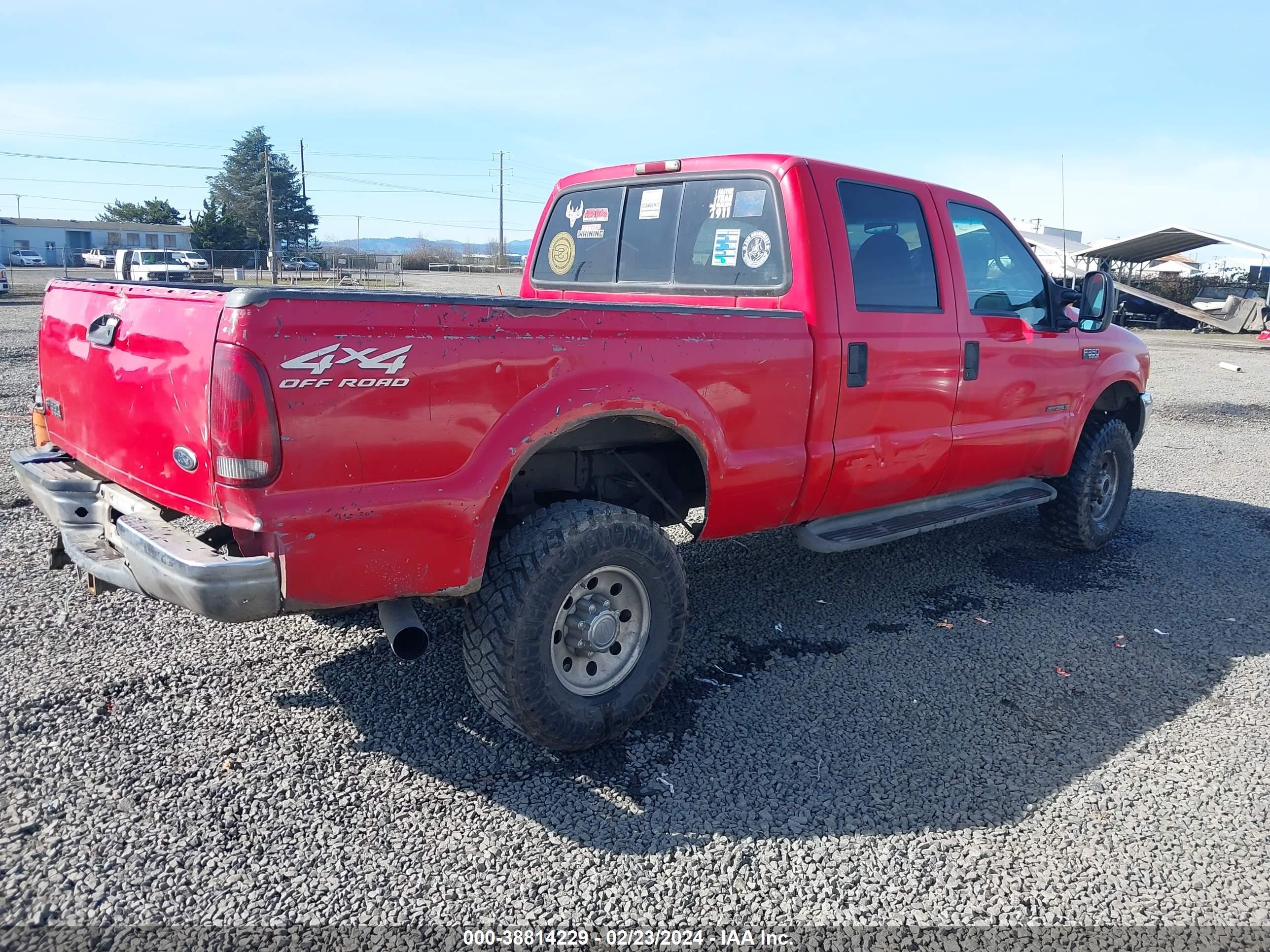 Photo 3 VIN: 1FTSW31F5YEE30956 - FORD F350 