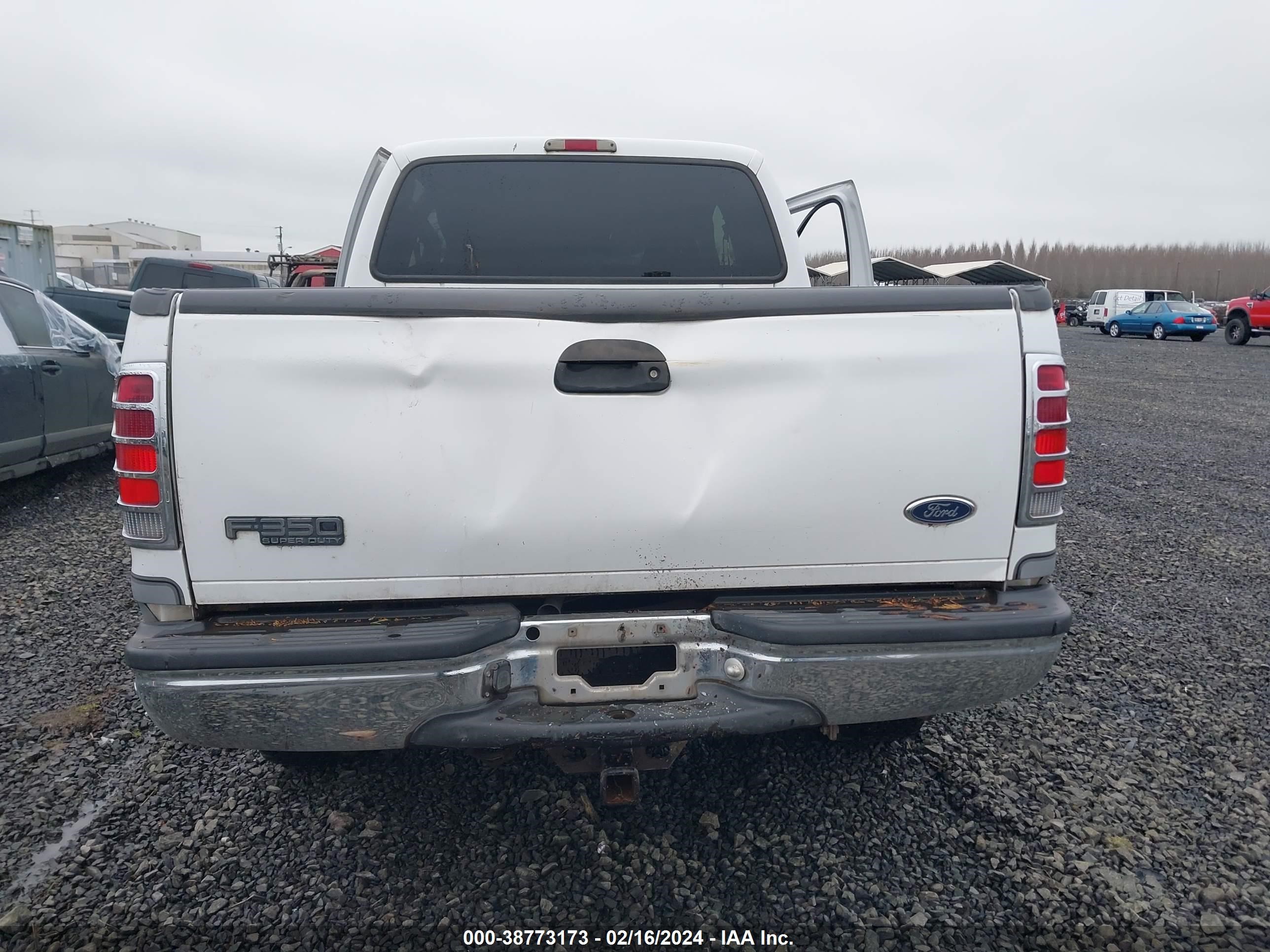 Photo 15 VIN: 1FTSW31F6YEB64220 - FORD F350 