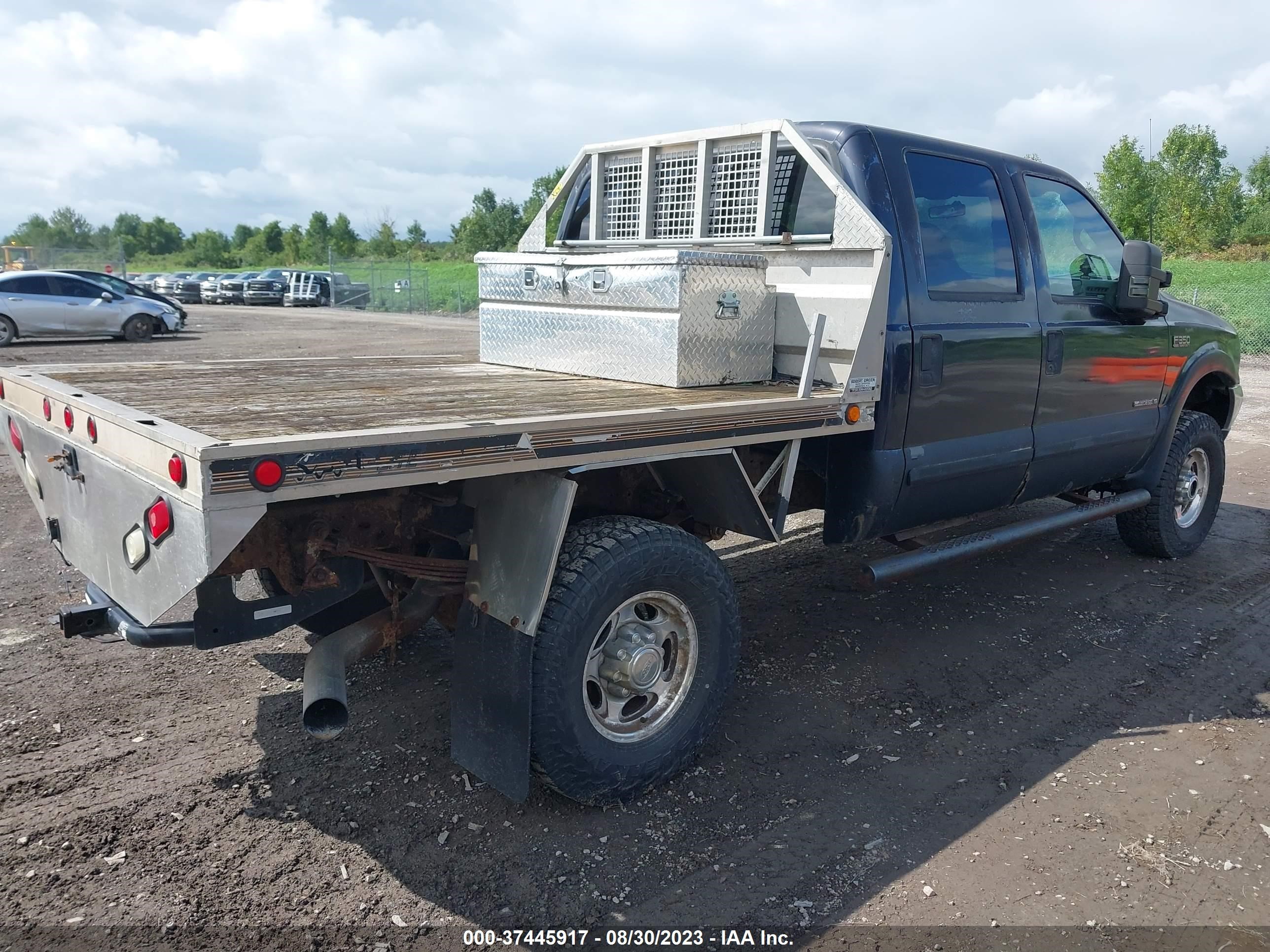 Photo 3 VIN: 1FTSW31F91EB34408 - FORD F350 