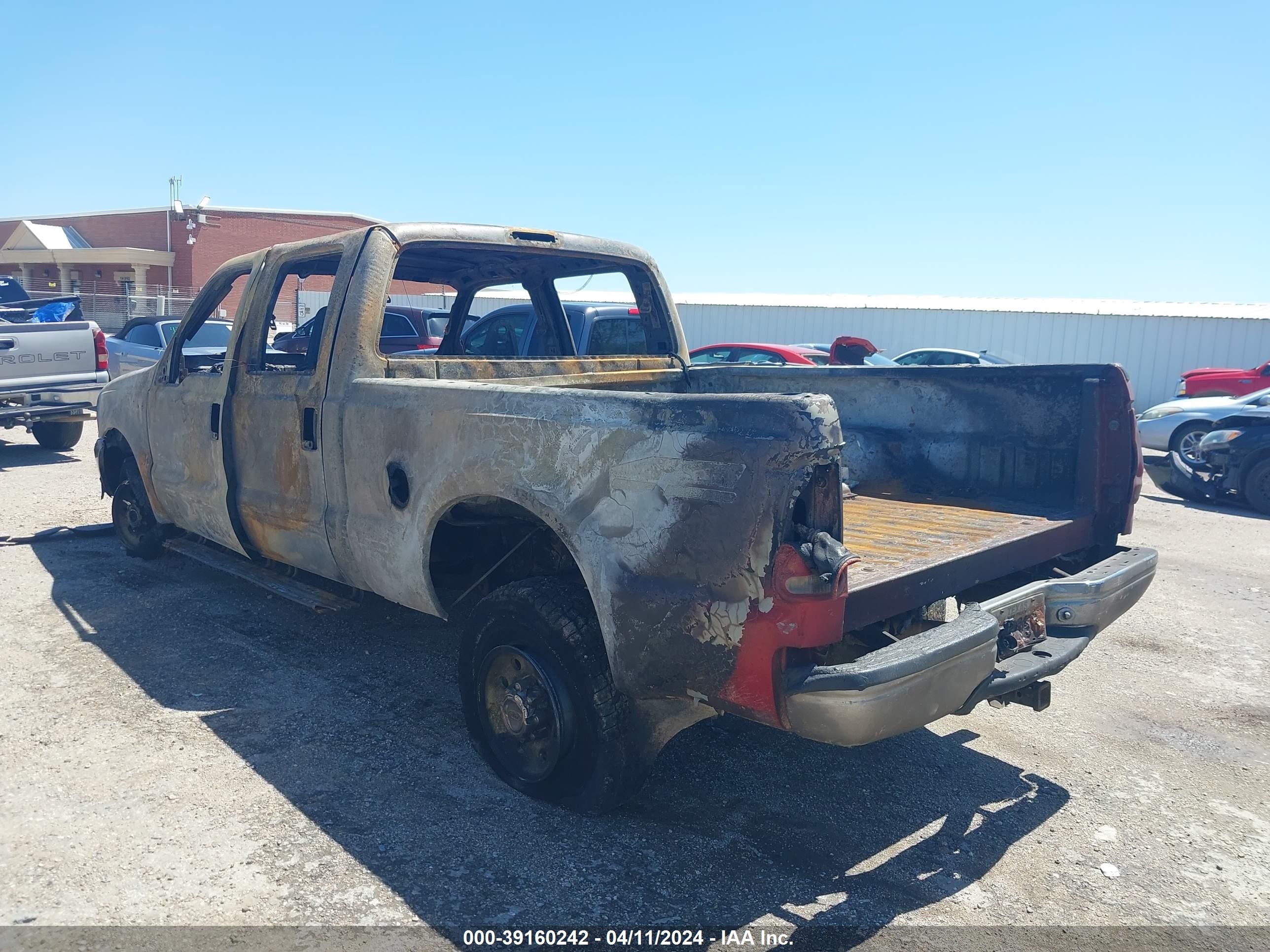 Photo 2 VIN: 1FTSW31FXXEC45459 - FORD F350 