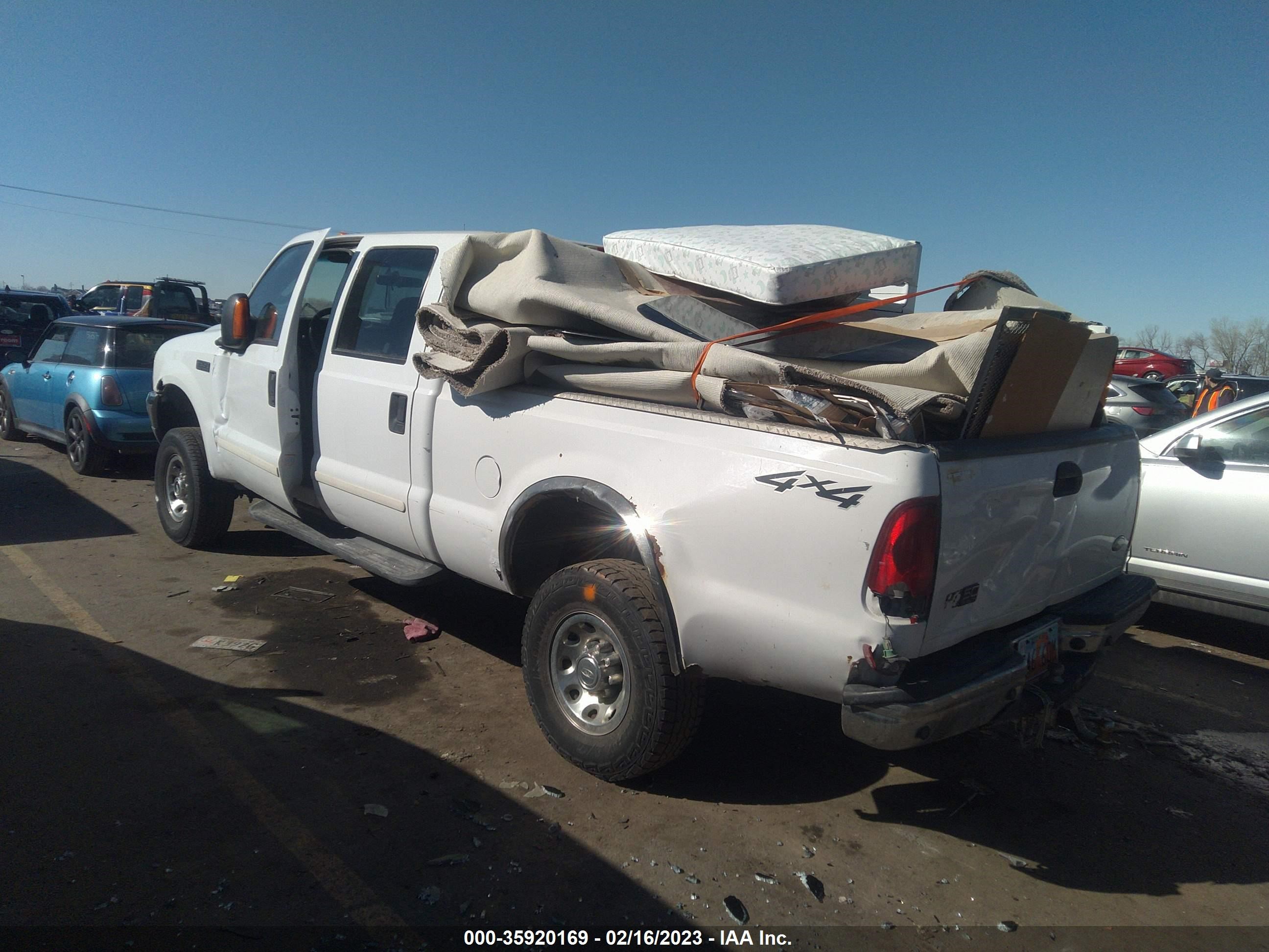 Photo 2 VIN: 1FTSW31L03ED42637 - FORD F350 