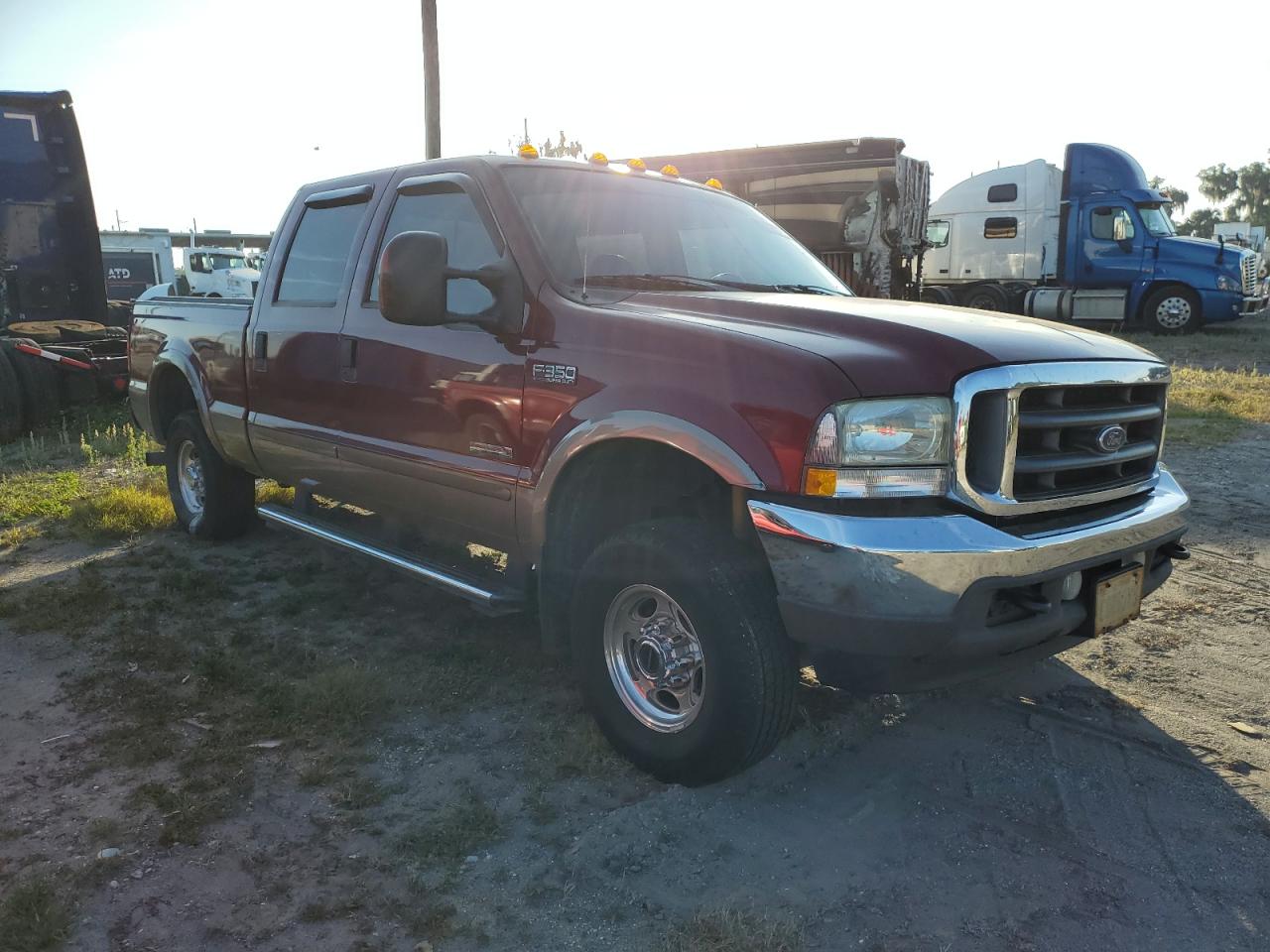 Photo 3 VIN: 1FTSW31P04EB08759 - FORD F350 