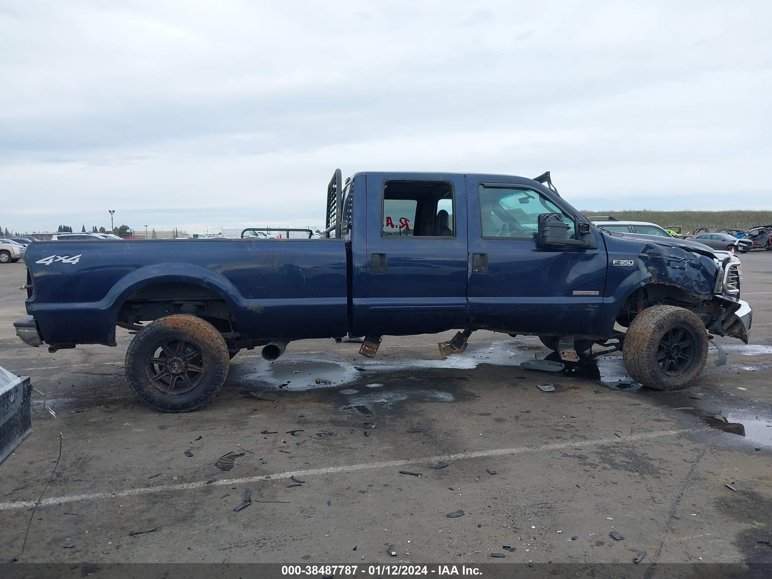 Photo 12 VIN: 1FTSW31P63ED22878 - FORD F350 