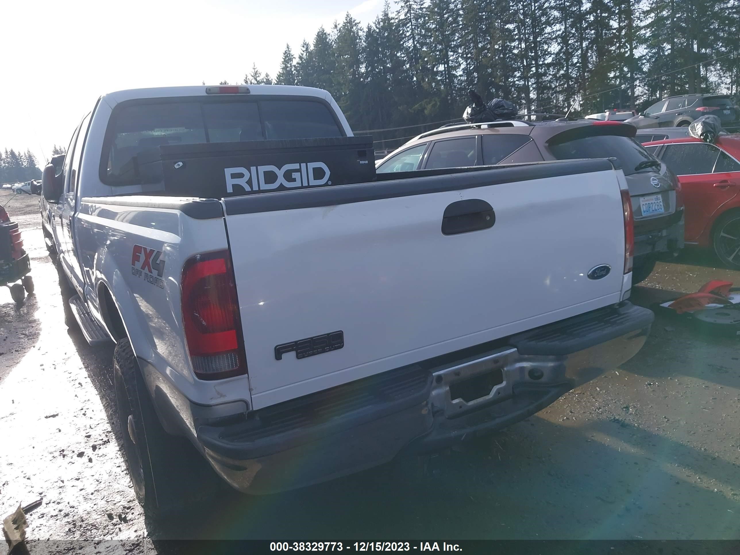 Photo 2 VIN: 1FTSW31P84EC10536 - FORD F350 