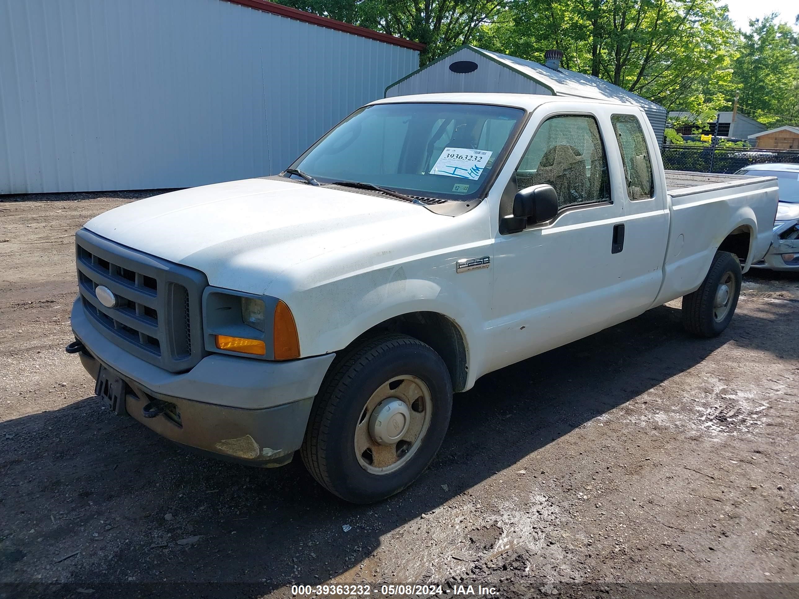 Photo 1 VIN: 1FTSX20535EC28435 - FORD F250 